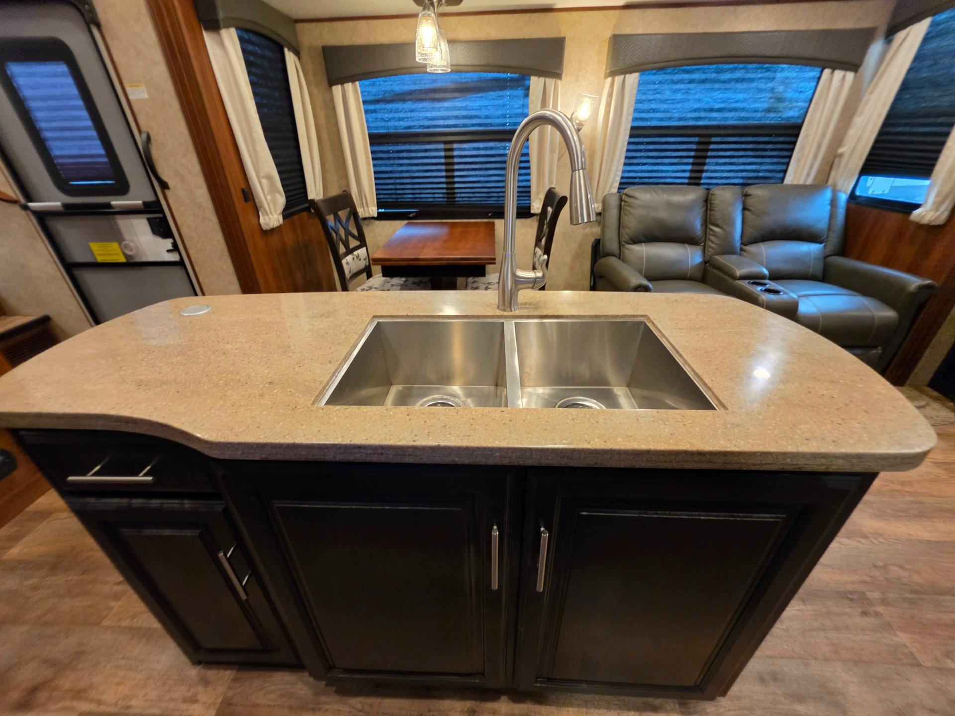 2018 Jayco 2018 Jayco Eagle - thumbnail 24