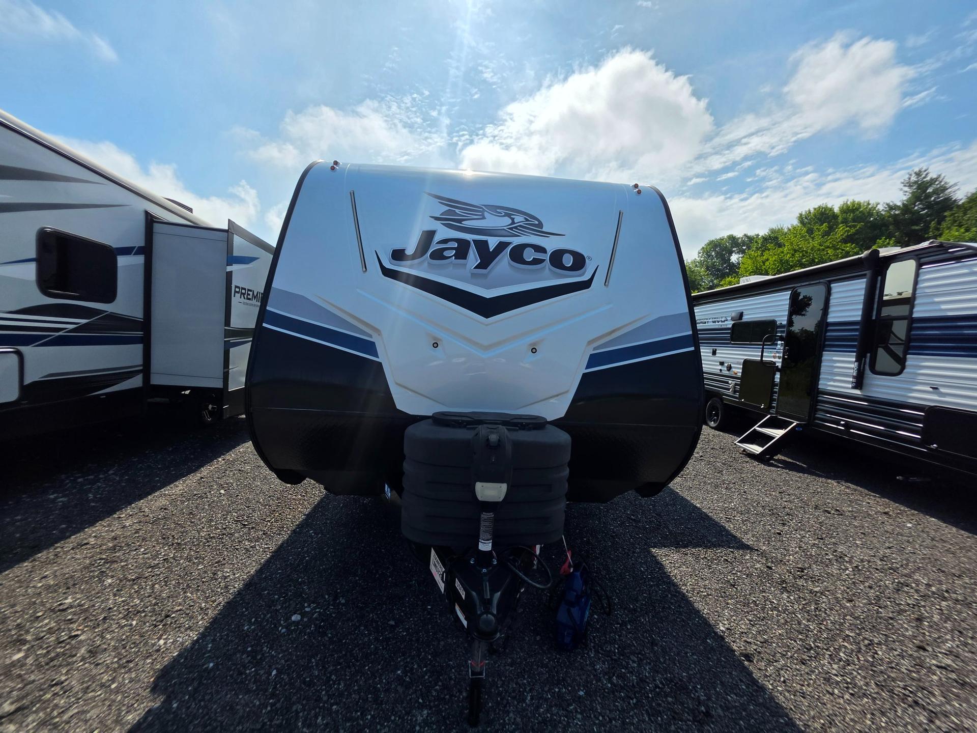 2024 Jayco 2024 Jayco Jay Feather - thumbnail 3