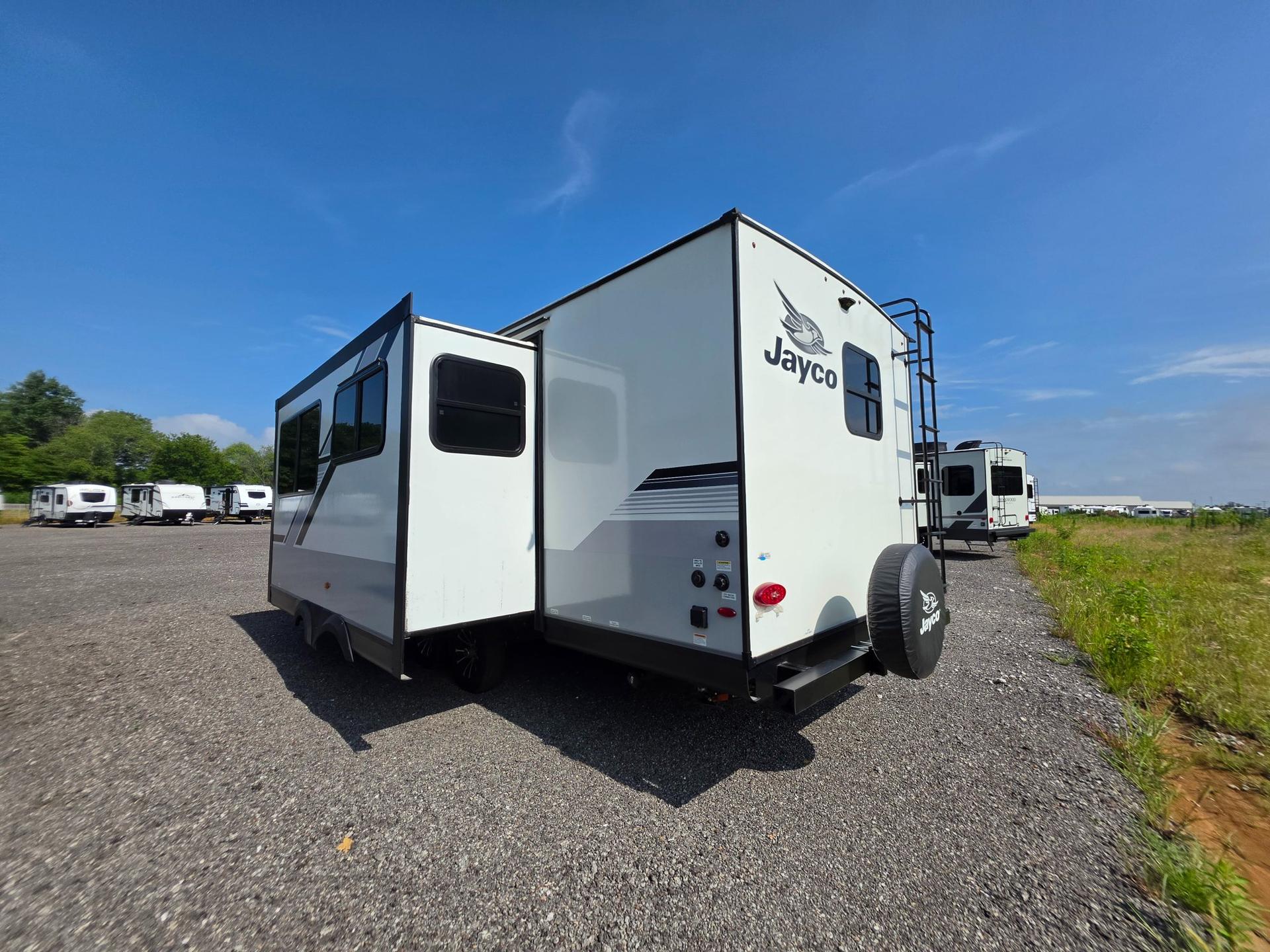 2024 Jayco 2024 Jayco Jay Feather - thumbnail 5