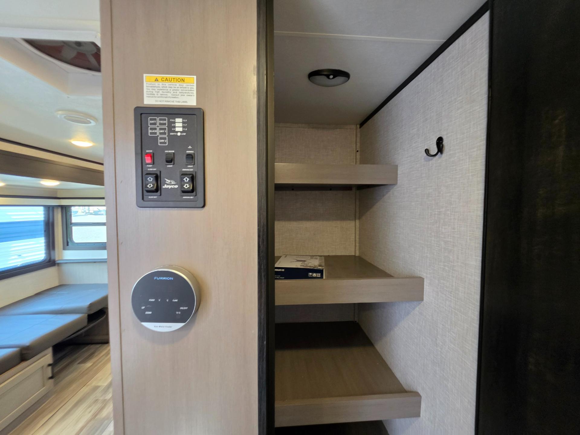 2024 Jayco 2024 Jayco Jay Feather - thumbnail 24