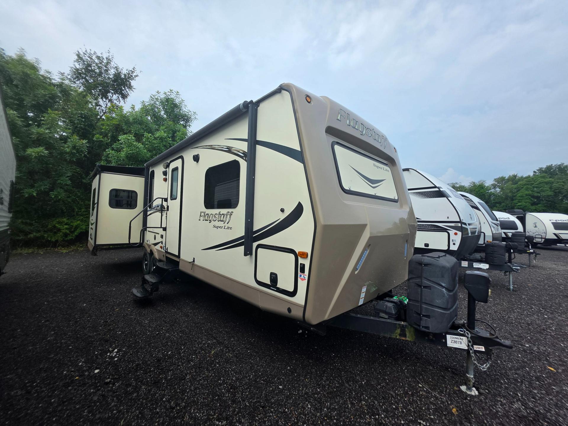 2016 Forest River FLAGSTAFF 27RLWS