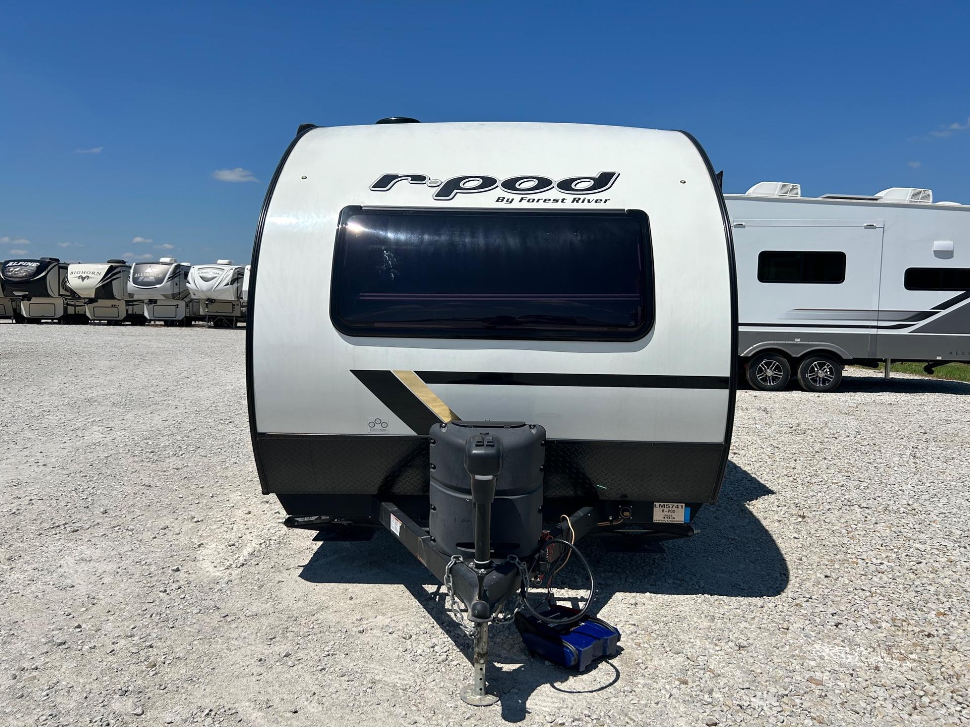 2022 Forest River 2022 Forest River R-Pod - thumbnail 3