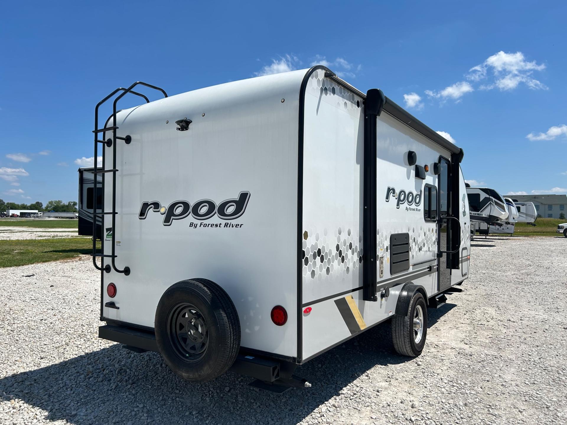 2022 Forest River 2022 Forest River R-Pod - thumbnail 8