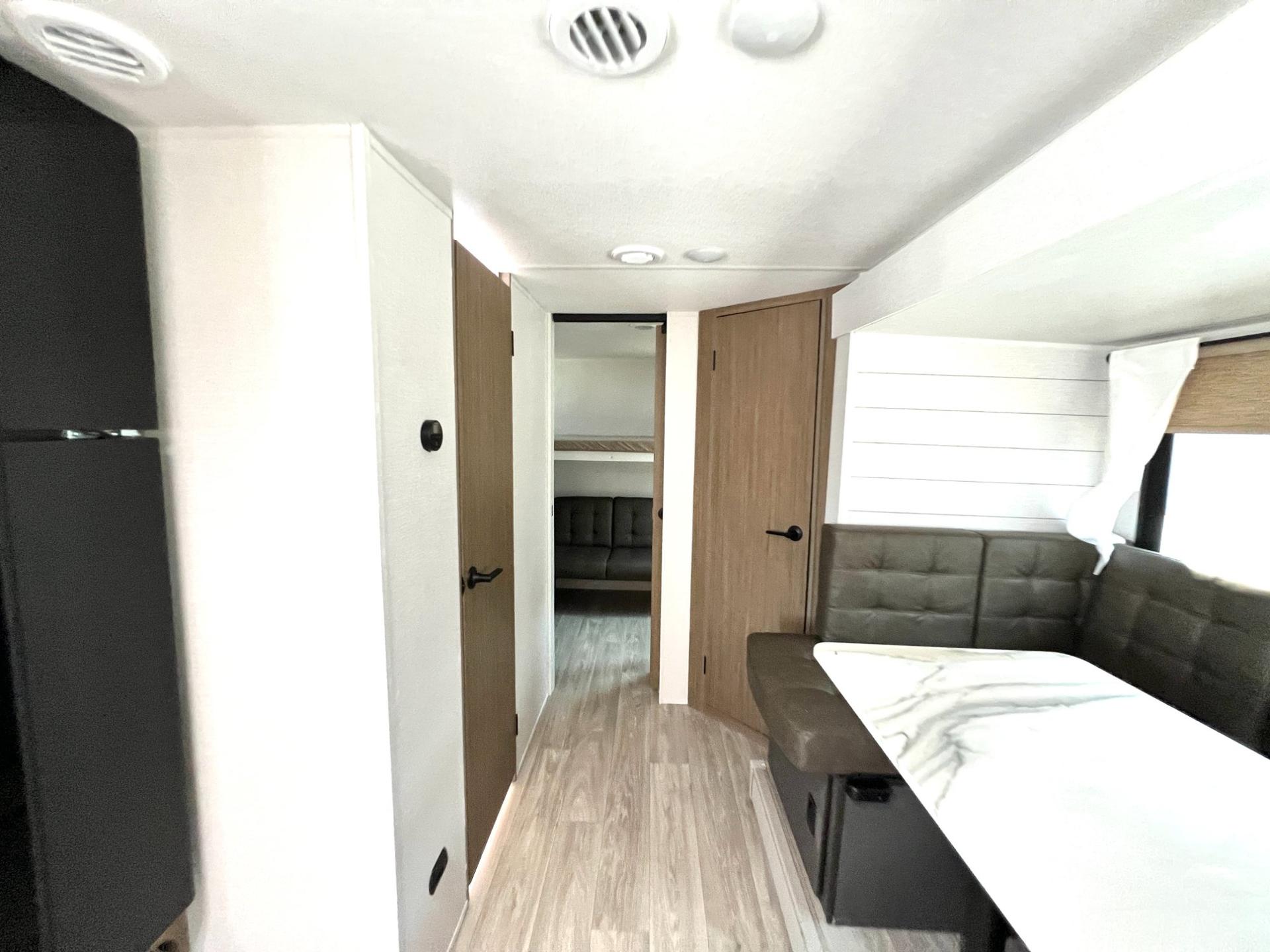 2027 Forest River 2027 Forest River Salem Cruise Lite - thumbnail 32