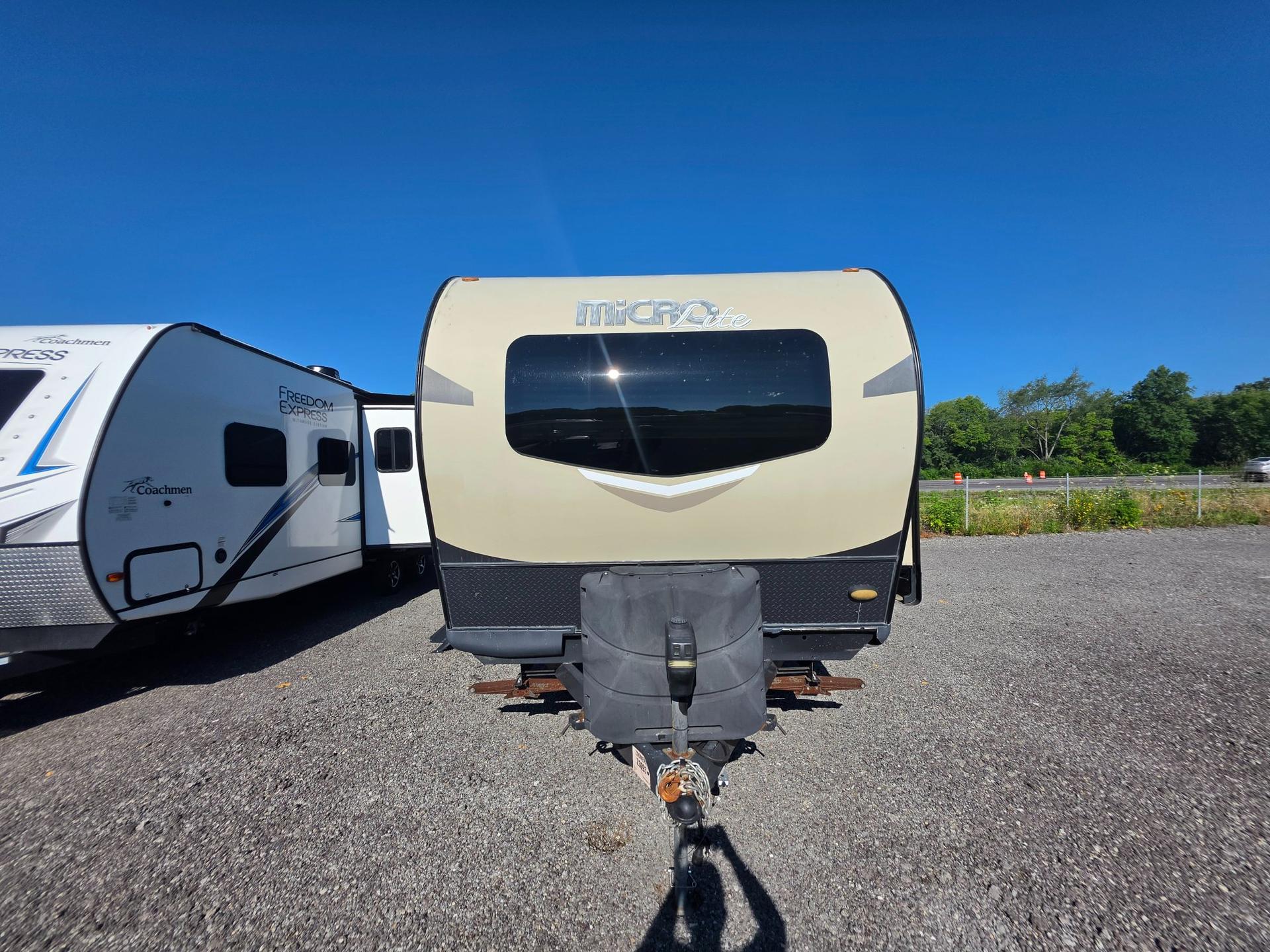 2019 Forest River 2019 Forest River Flagstaff Micro Lite - thumbnail 2