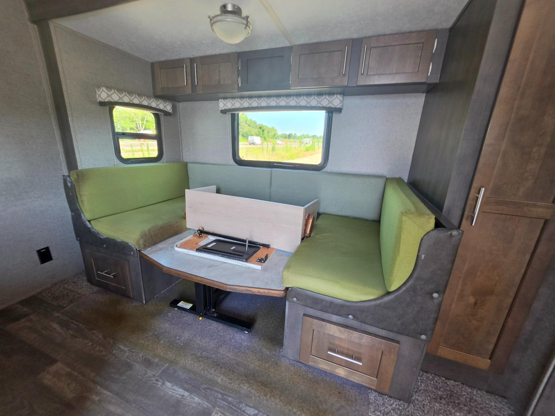 2019 Forest River 2019 Forest River Flagstaff Micro Lite - thumbnail 15