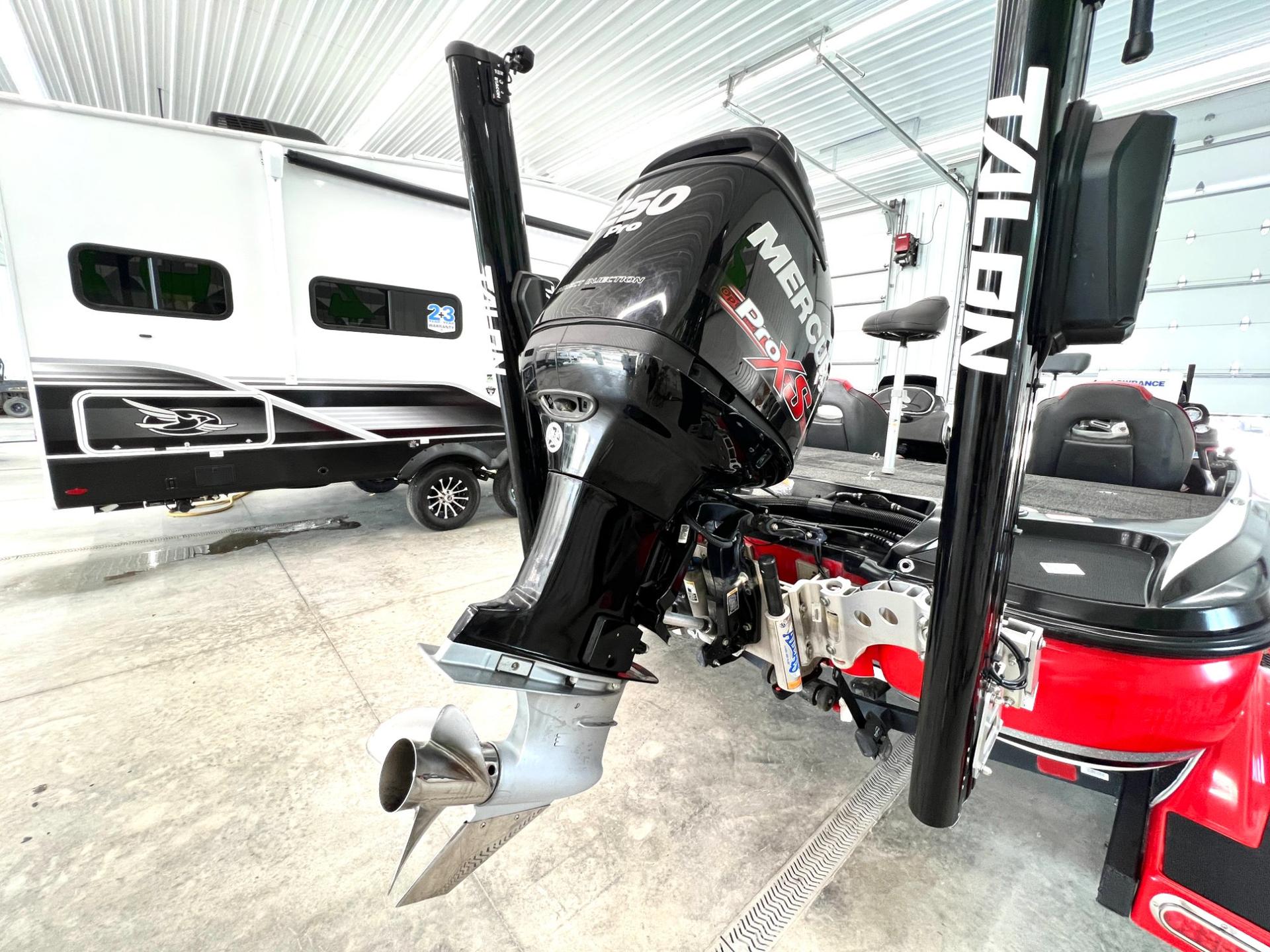 2018 Tracker 2018 Tracker Nitro - thumbnail 6