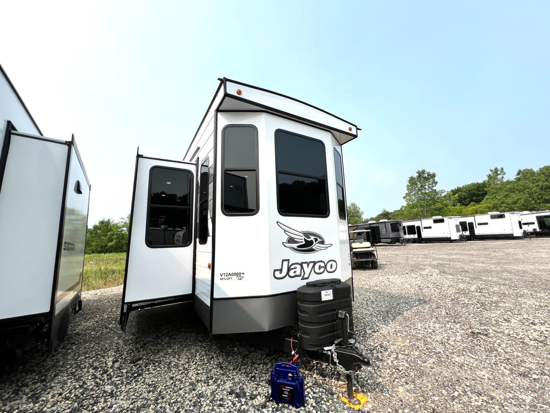 2027 Jayco Jay Flight Bungalow 401LOFT