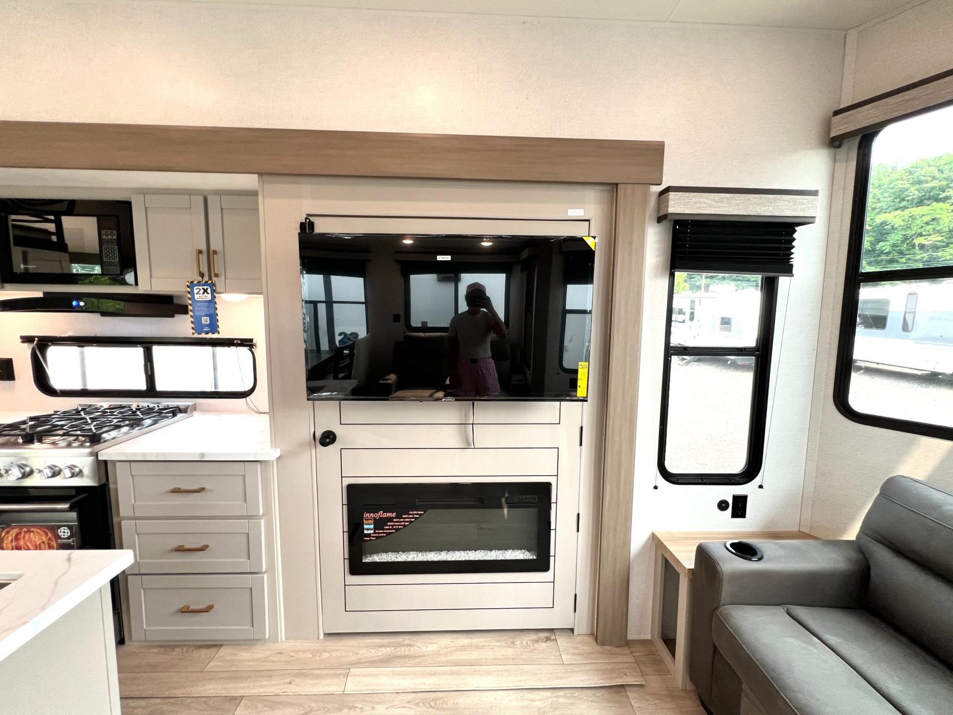 2027 Jayco 2027 Jayco Jay Flight Bungalow - thumbnail 14