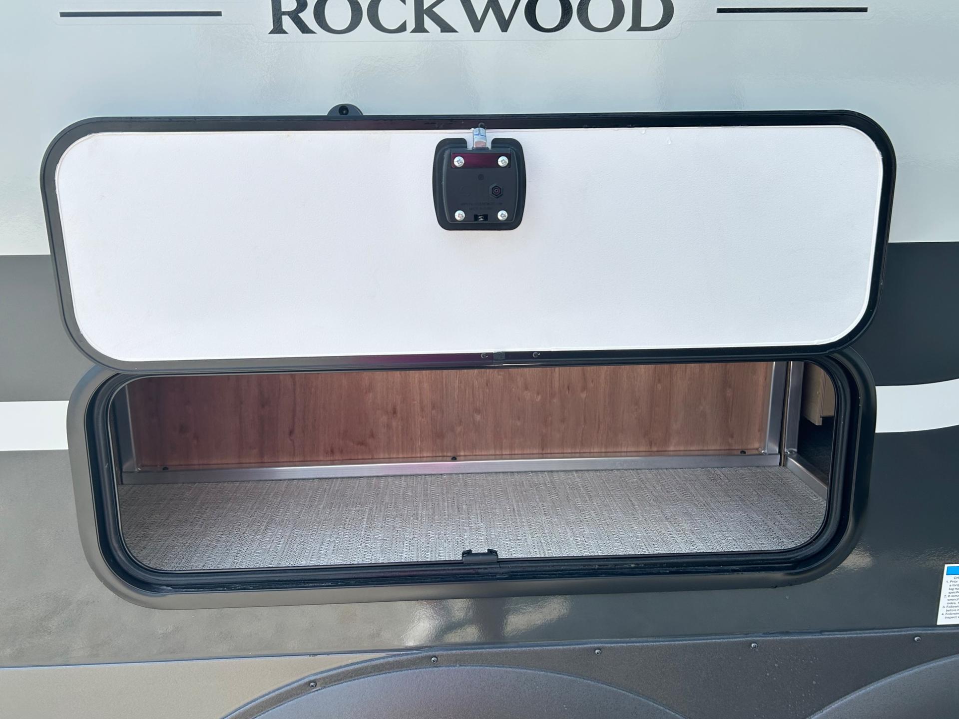 2027 Forest River 2027 Forest River Rockwood Mini Lite - thumbnail 10