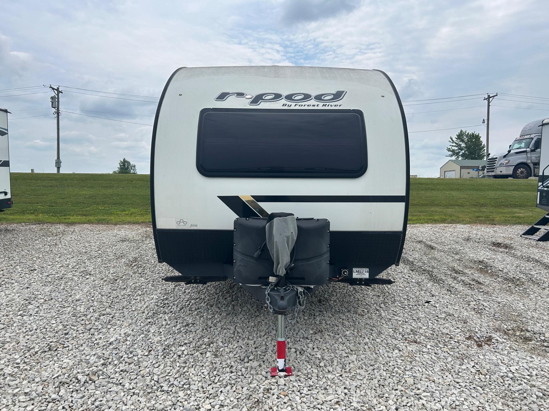 2022 Forest River 2022 Forest River R-POD - thumbnail 3