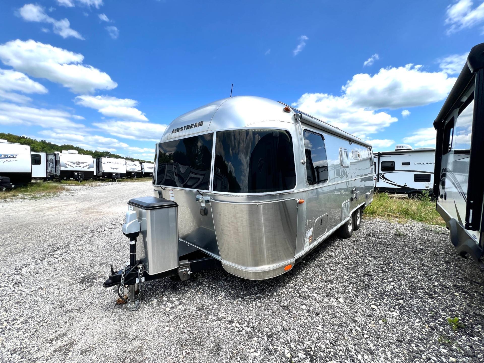 2019 Airstream 2019 Airstream Flying Cloud - thumbnail 4