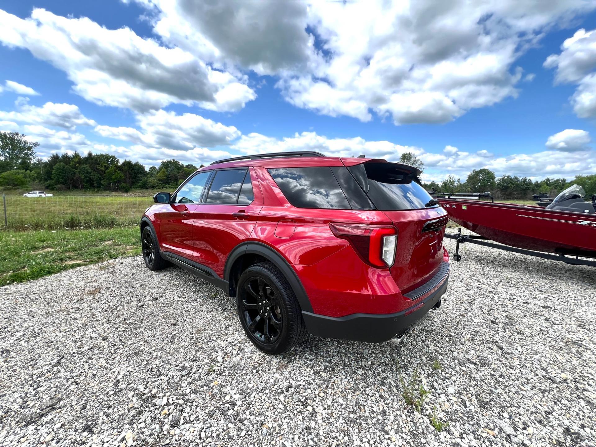 2023 Ford 2023 Ford Explorer - thumbnail 3