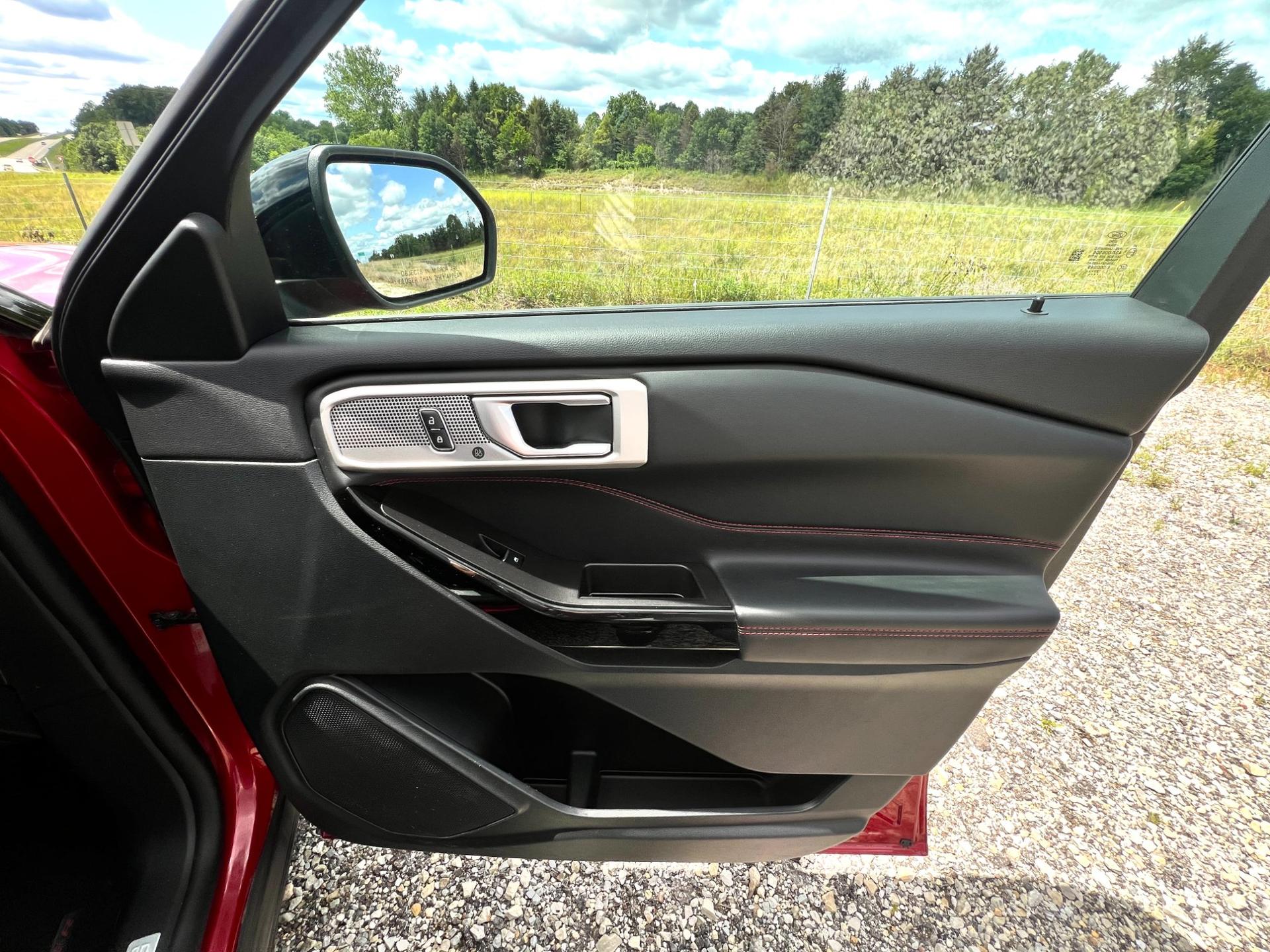 2023 Ford 2023 Ford Explorer - thumbnail 21