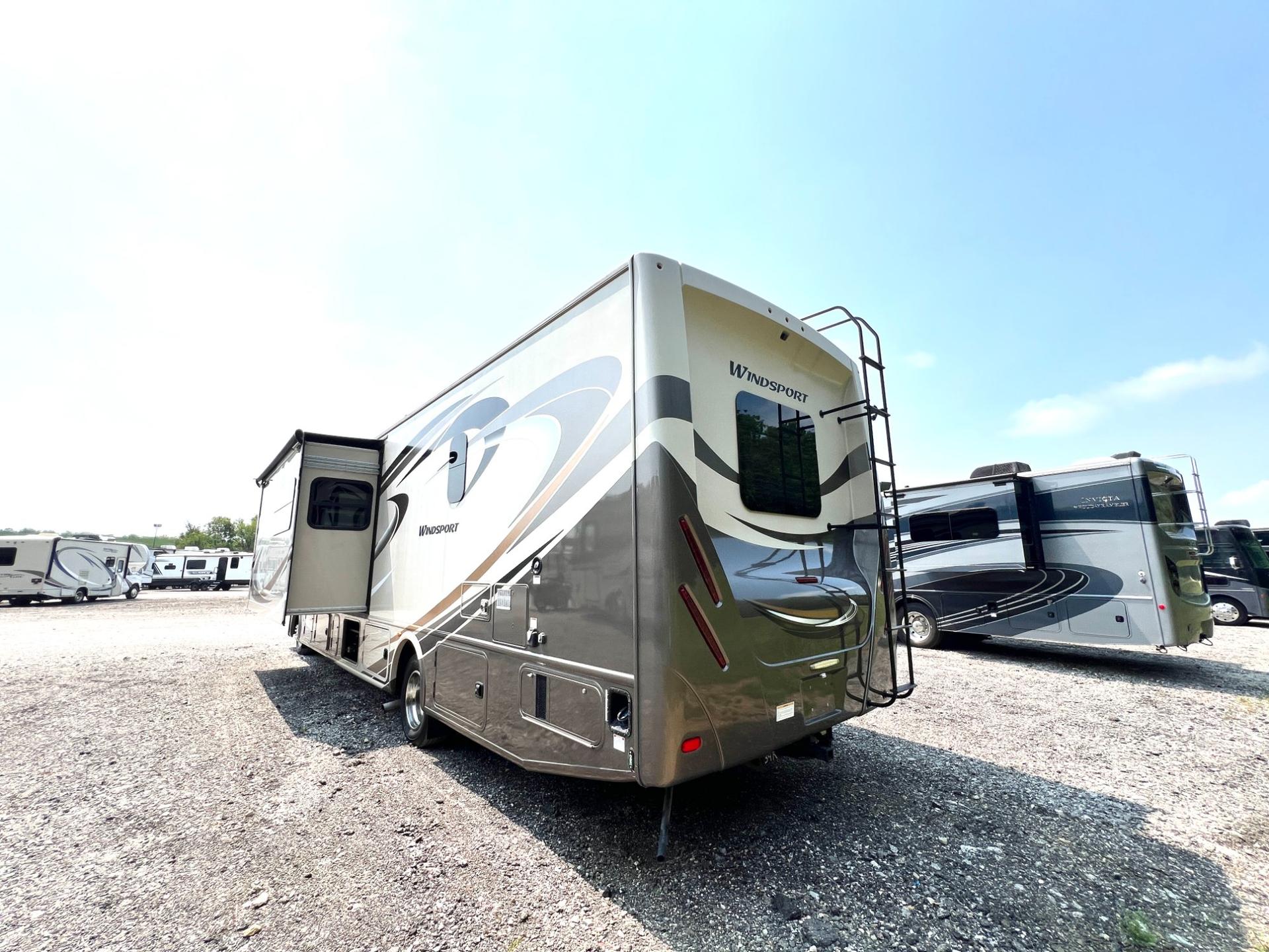 2018 Thor Motor Coach 2018 Thor Motor Coach Windsport - thumbnail 5