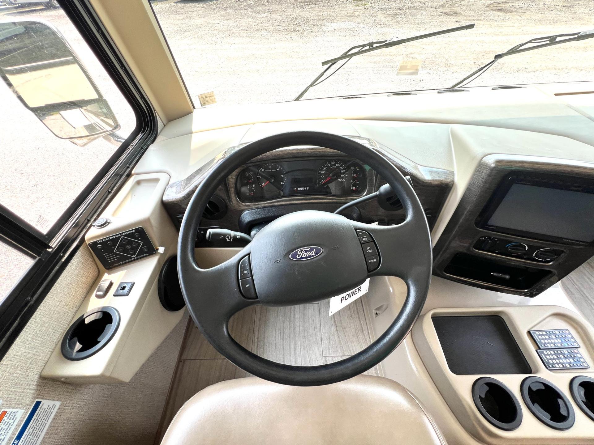2018 Thor Motor Coach 2018 Thor Motor Coach Windsport - thumbnail 16