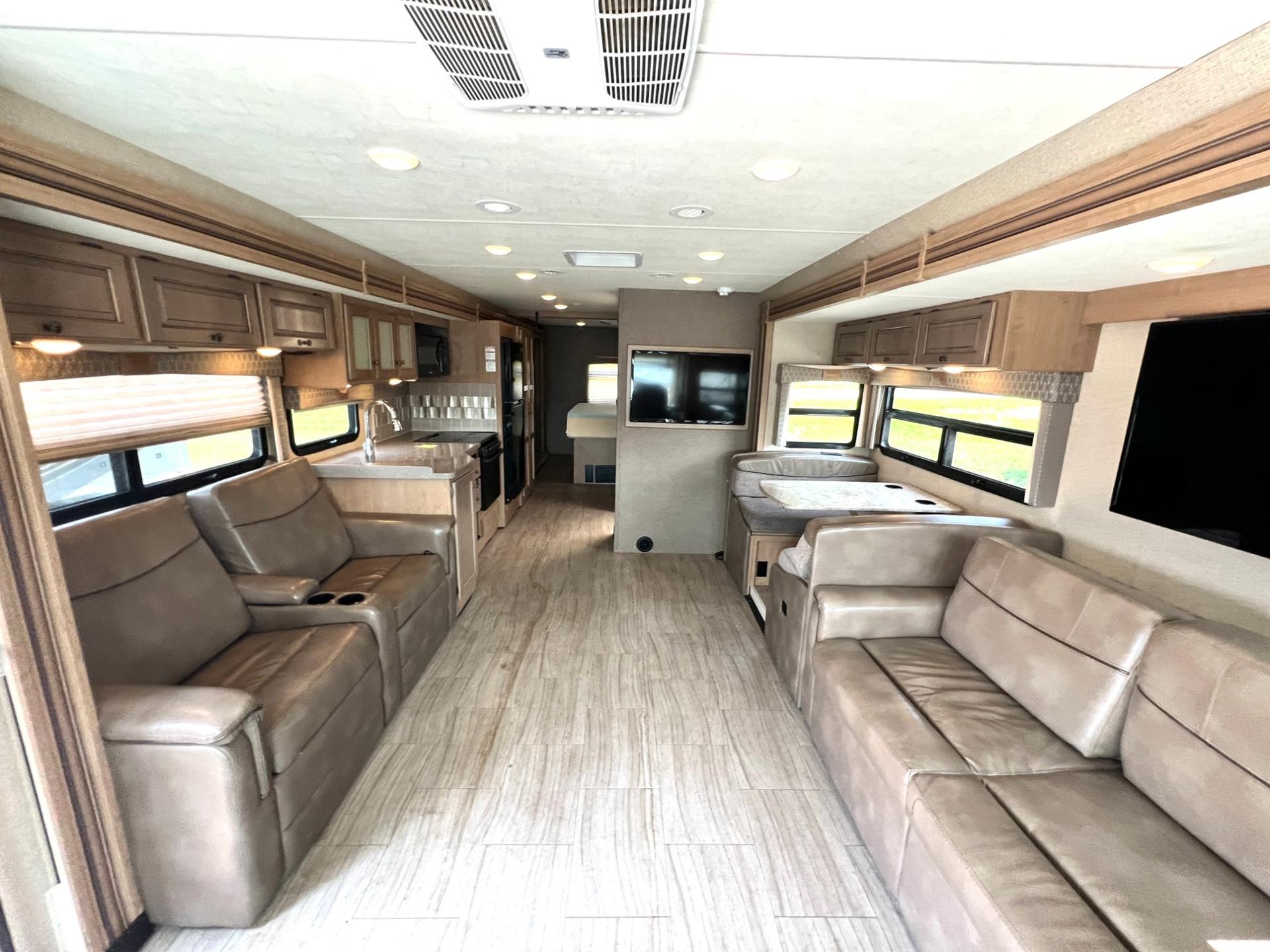 2018 Thor Motor Coach 2018 Thor Motor Coach Windsport - thumbnail 19