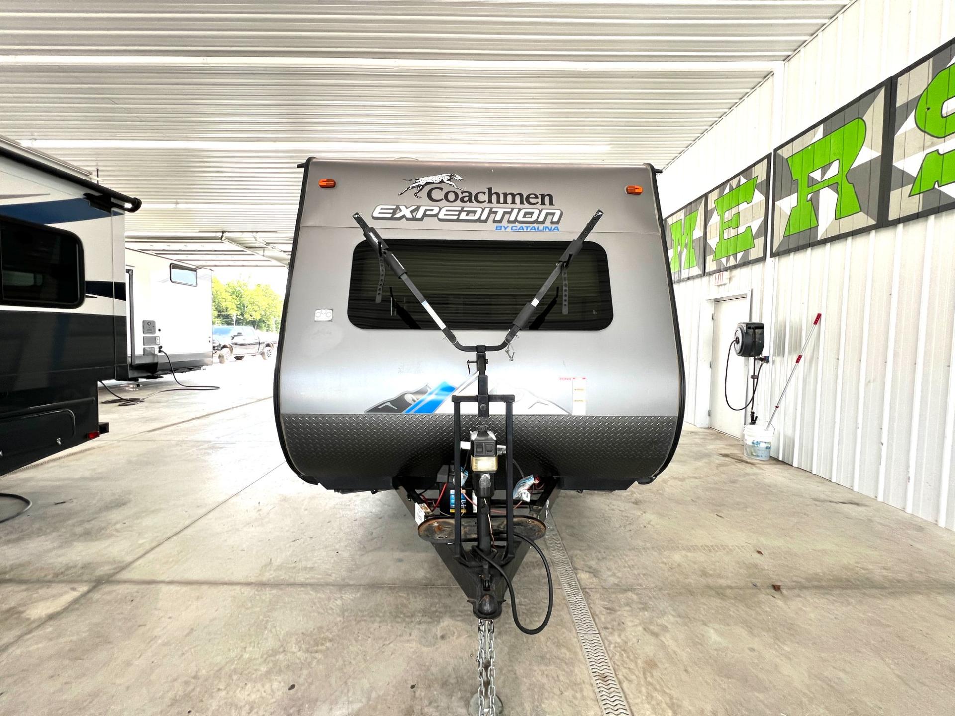 2021 Coachmen 2021 Coachmen Catalina Expedition - thumbnail 3