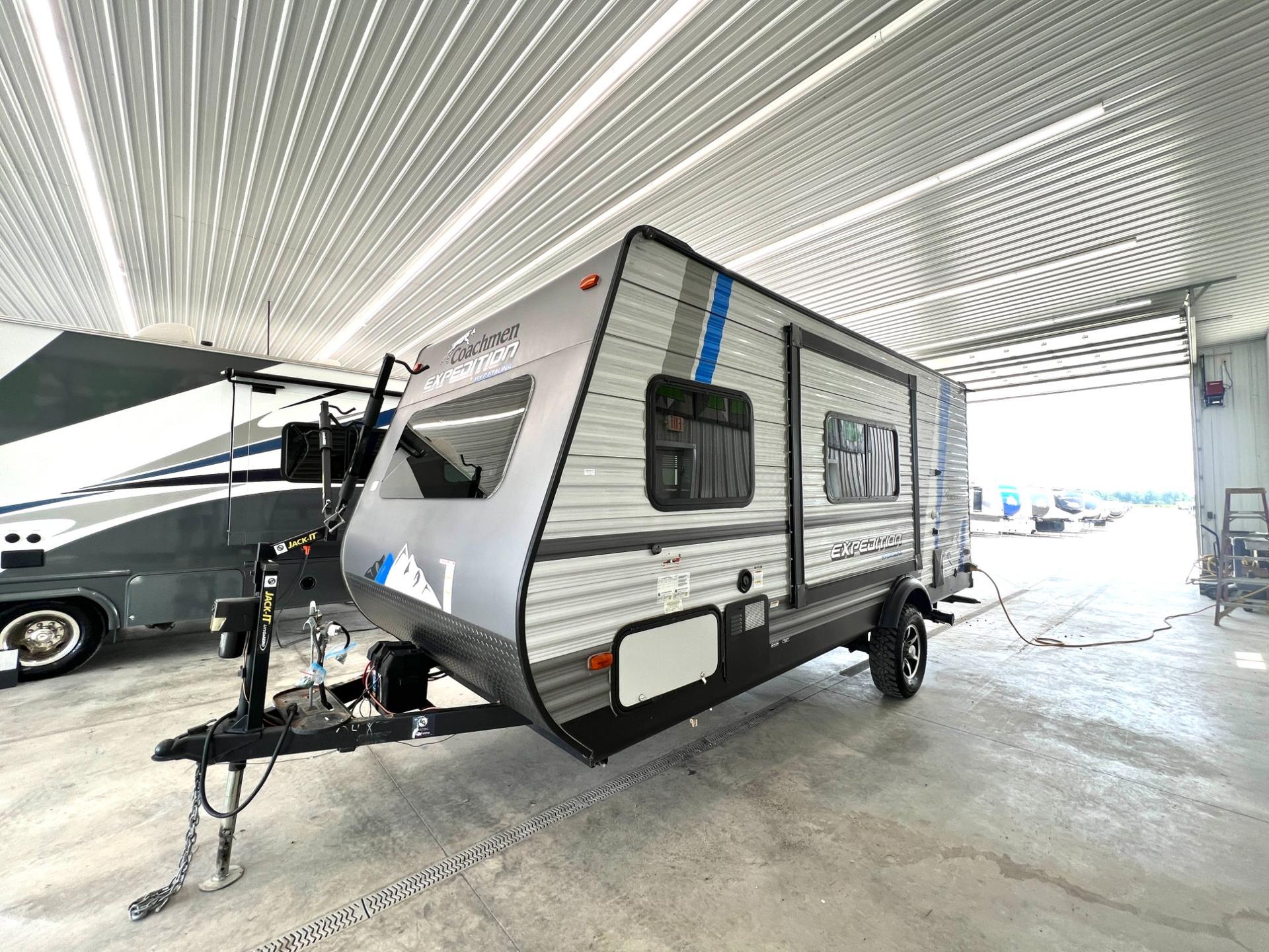 2021 Coachmen 2021 Coachmen Catalina Expedition - thumbnail 4