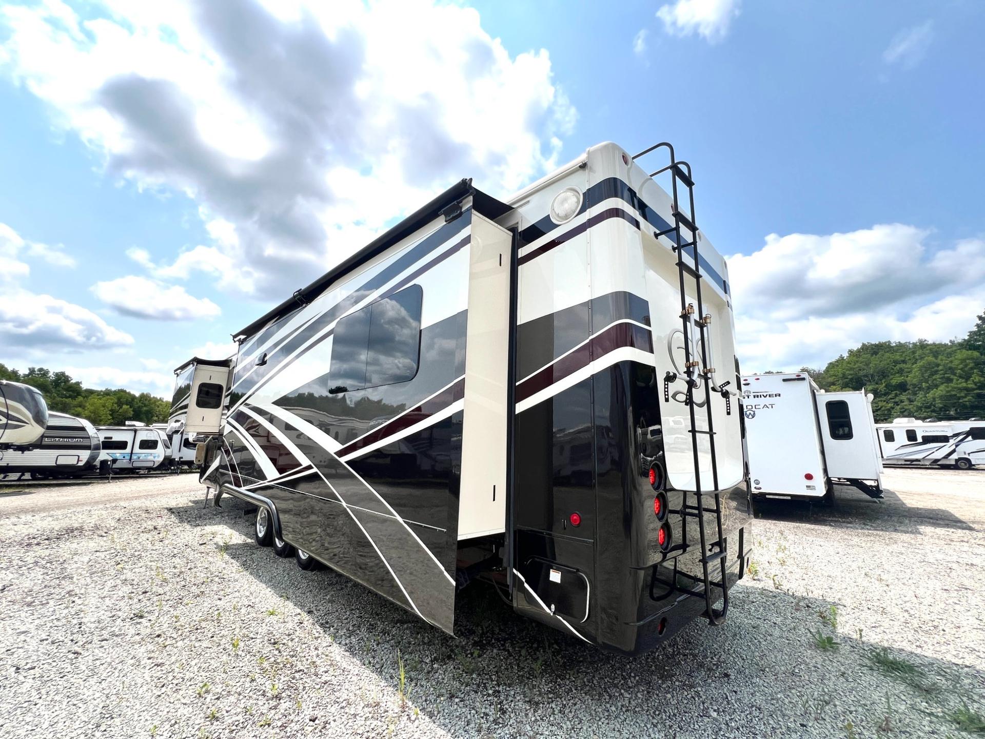2018 DRV Mobile Suites 2018 DRV Mobile Suites Memphis - thumbnail 4