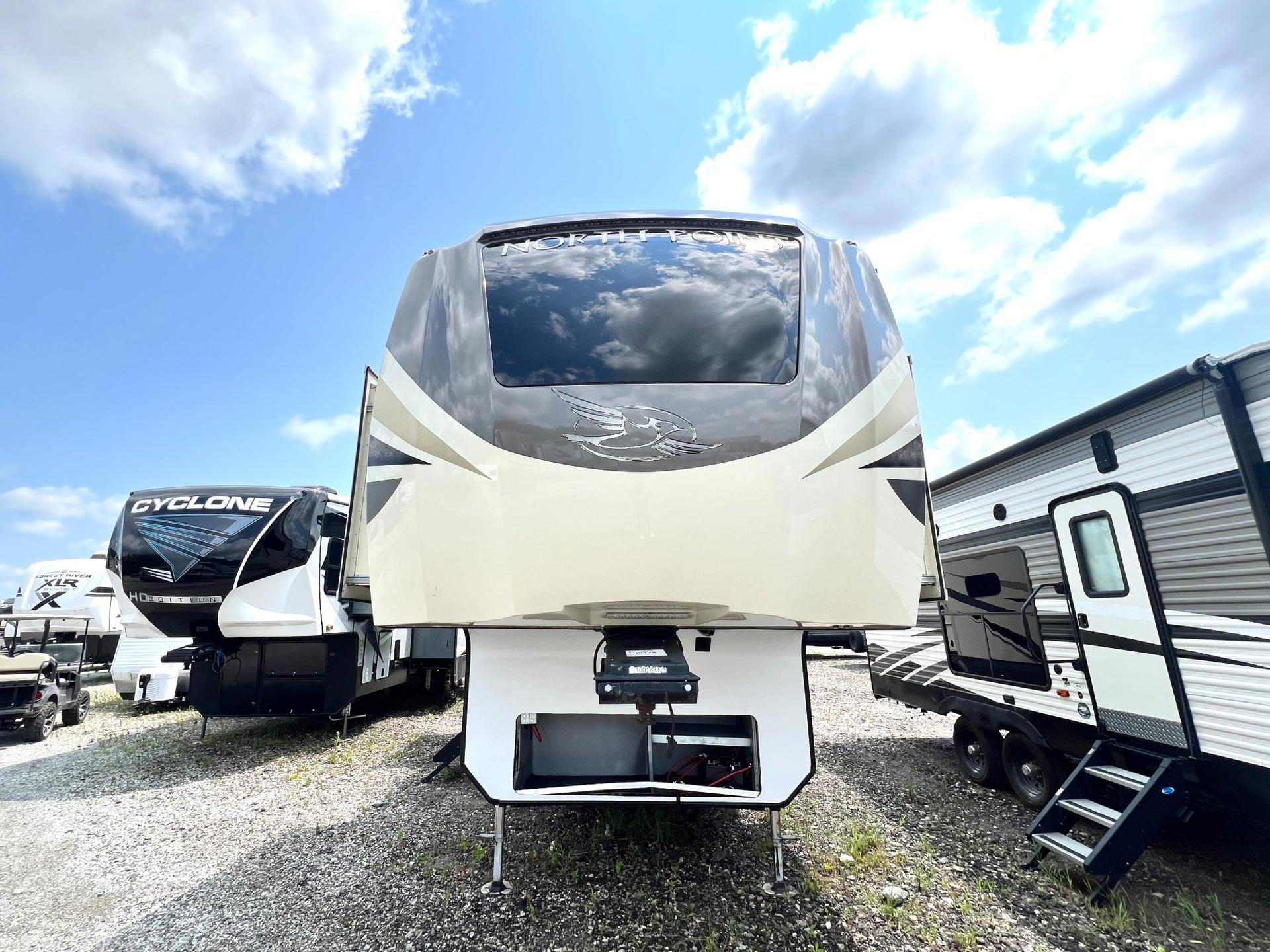 2019 Jayco 2019 Jayco North Point - thumbnail 3