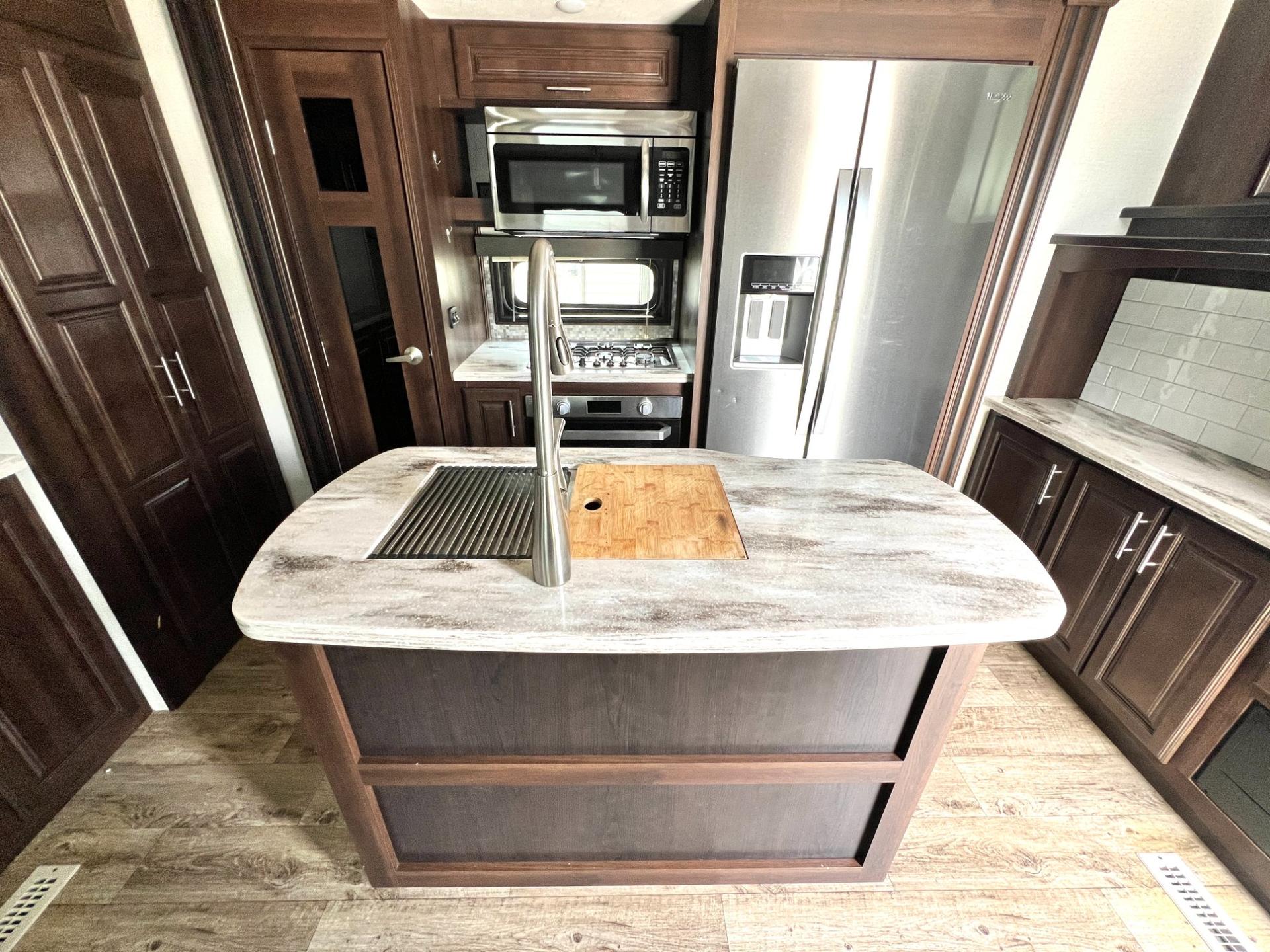 2019 Jayco 2019 Jayco North Point - thumbnail 17