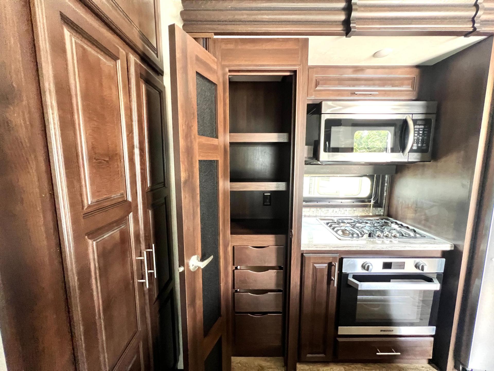 2019 Jayco 2019 Jayco North Point - thumbnail 21
