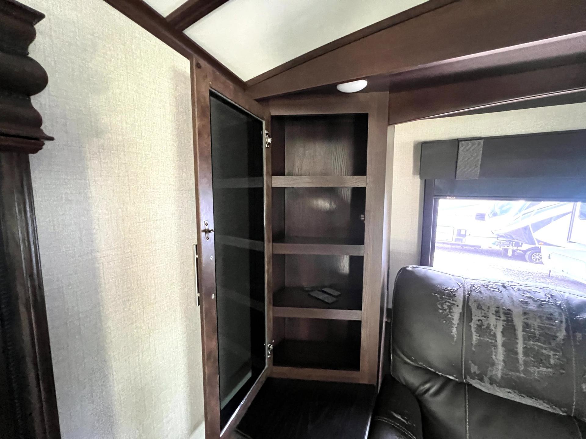 2019 Jayco 2019 Jayco North Point - thumbnail 34