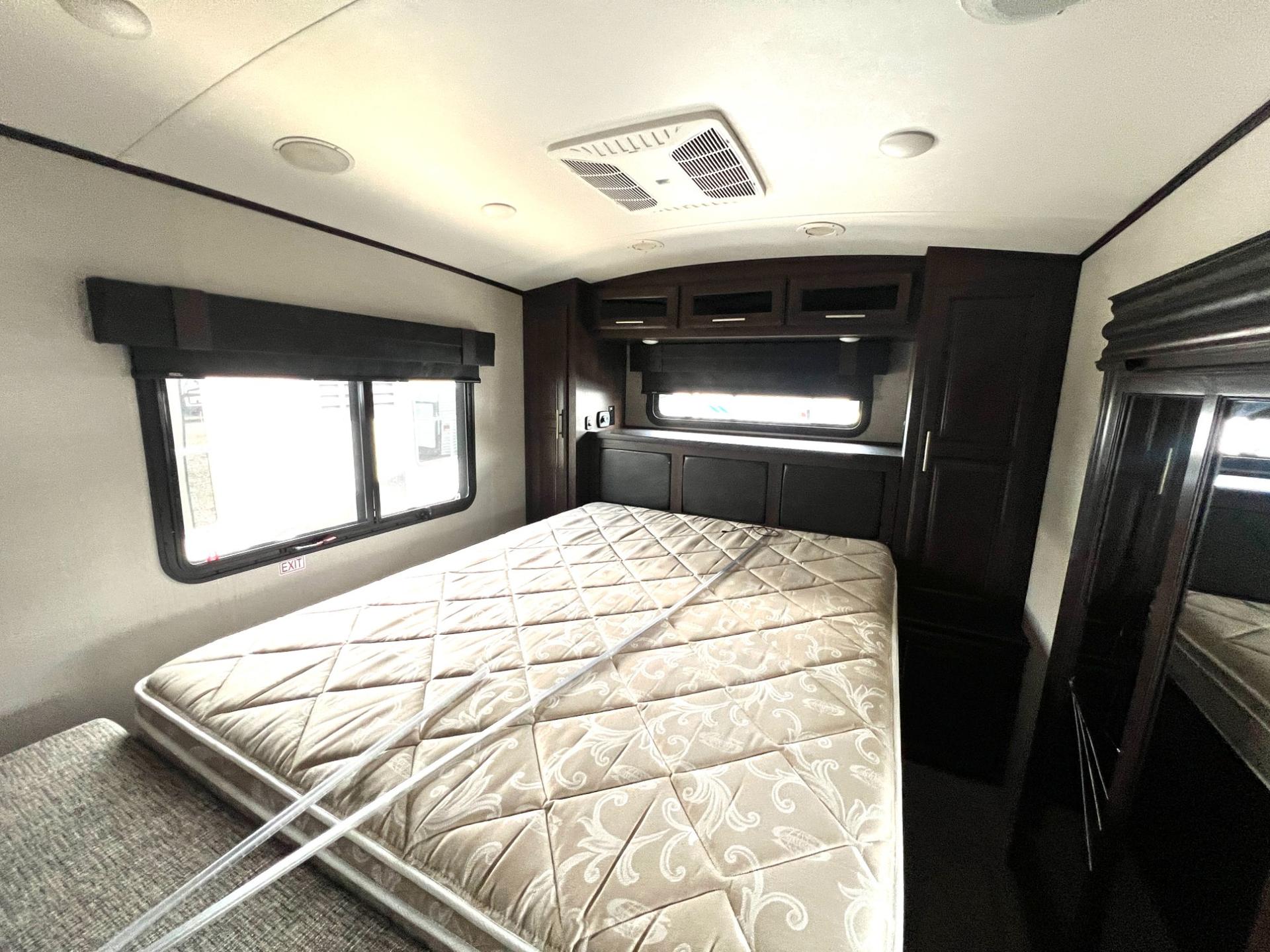 2019 Jayco 2019 Jayco North Point - thumbnail 50