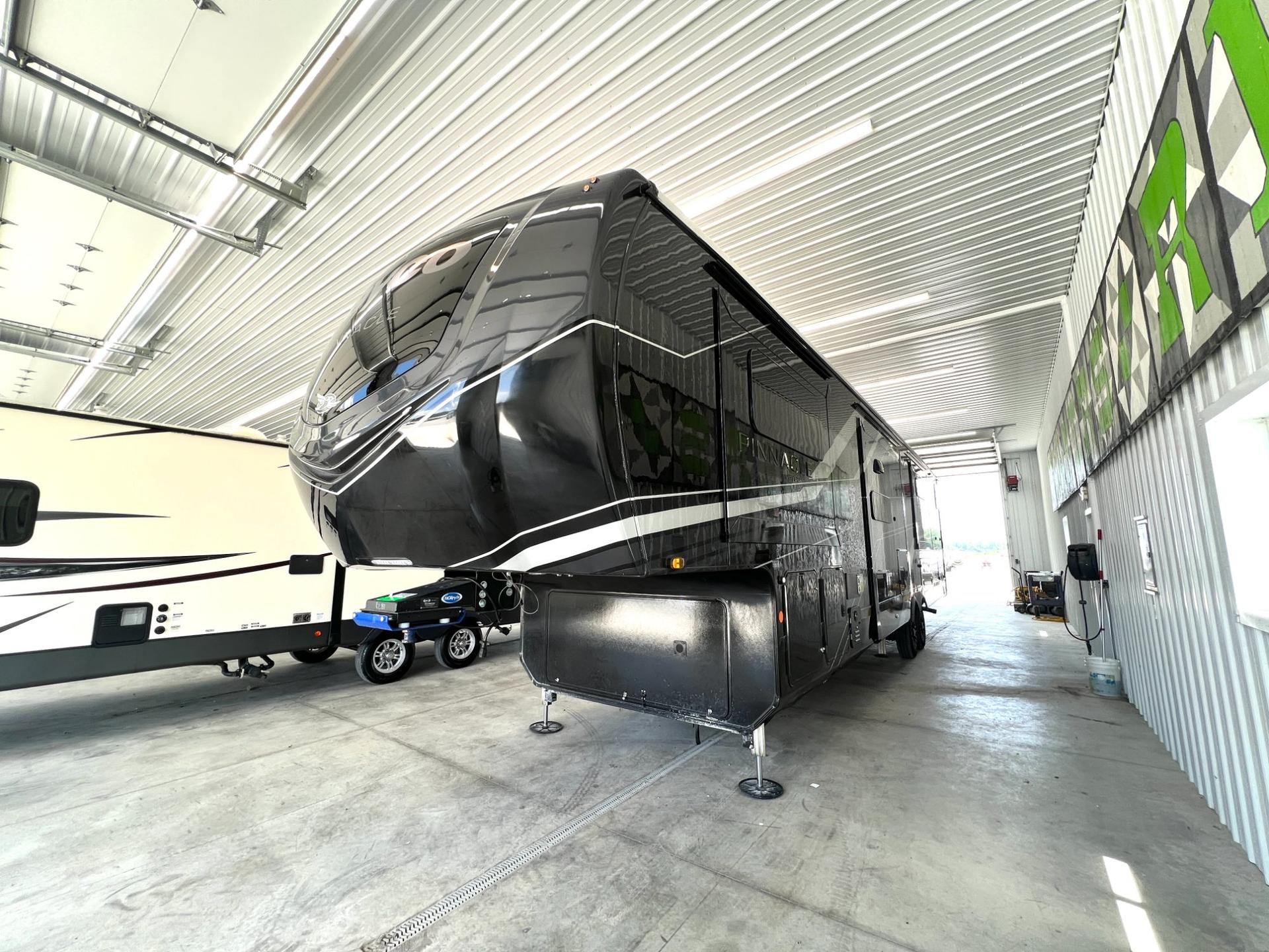 2026 Jayco 2026 Jayco Pinnacle - thumbnail 4