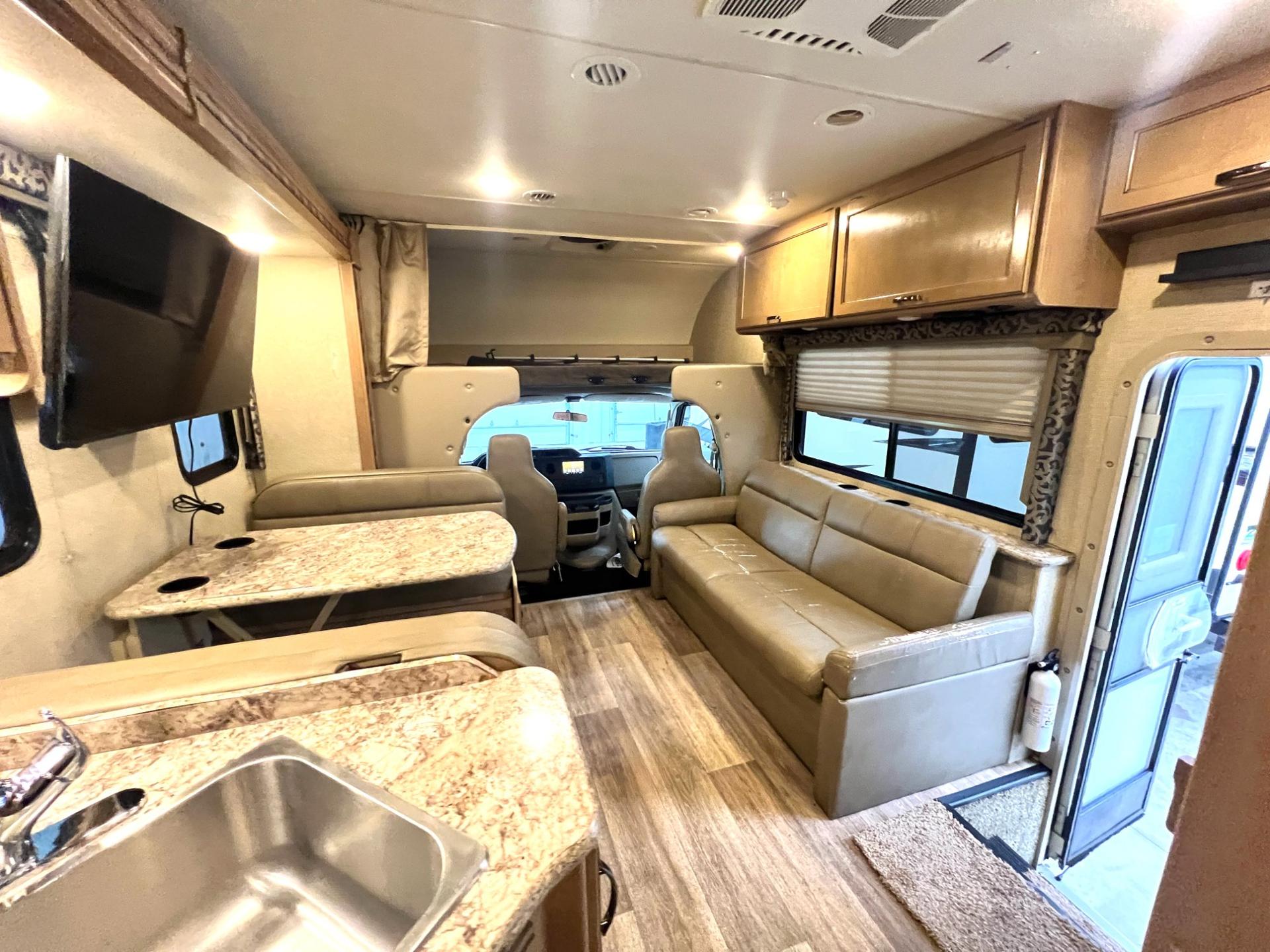 2018 Thor Motor Coach 2018 Thor Motor Coach Four Winds - thumbnail 45