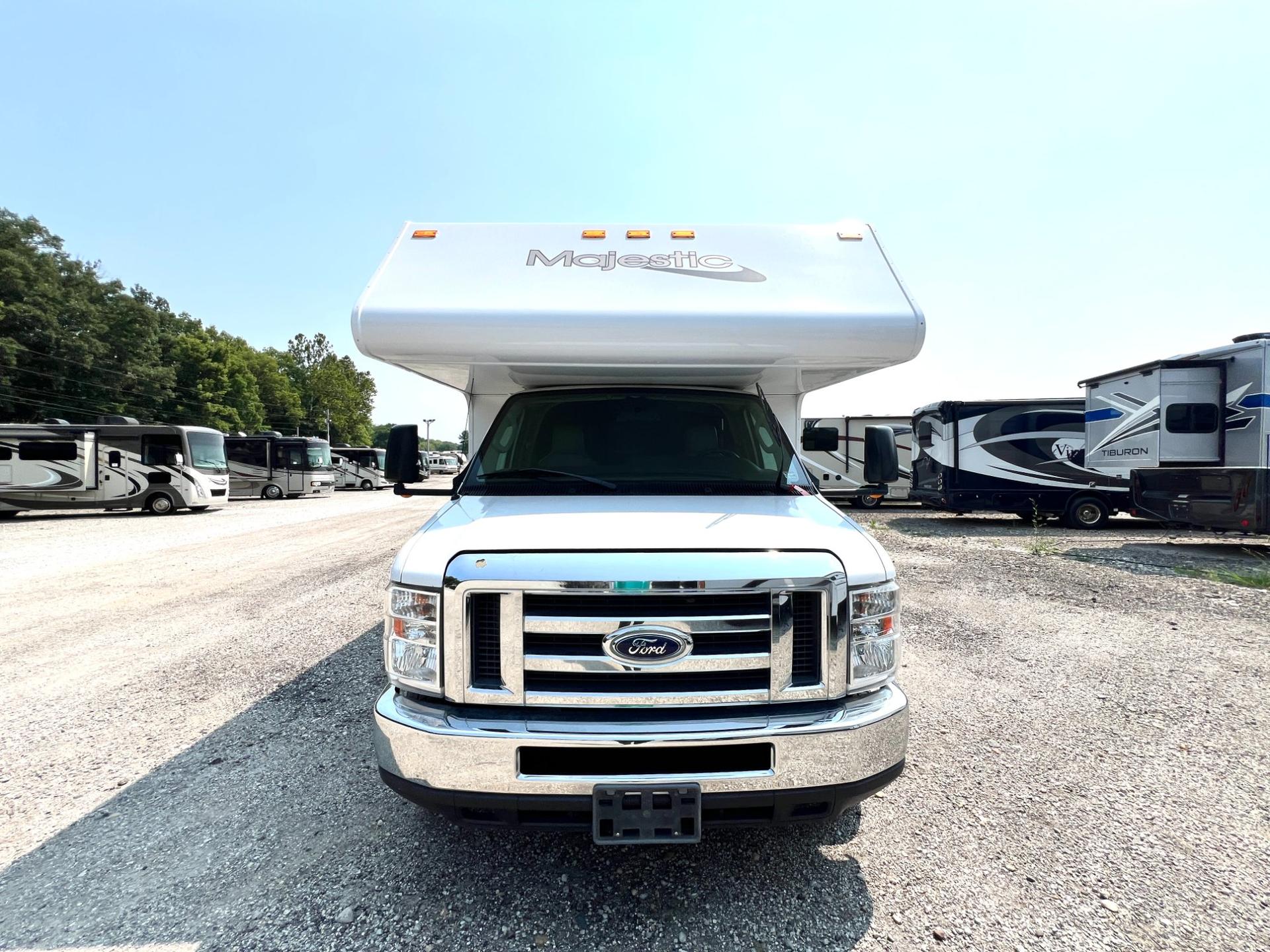 2019 Thor Motor Coach 2019 Thor Motor Coach Majestic - thumbnail 2