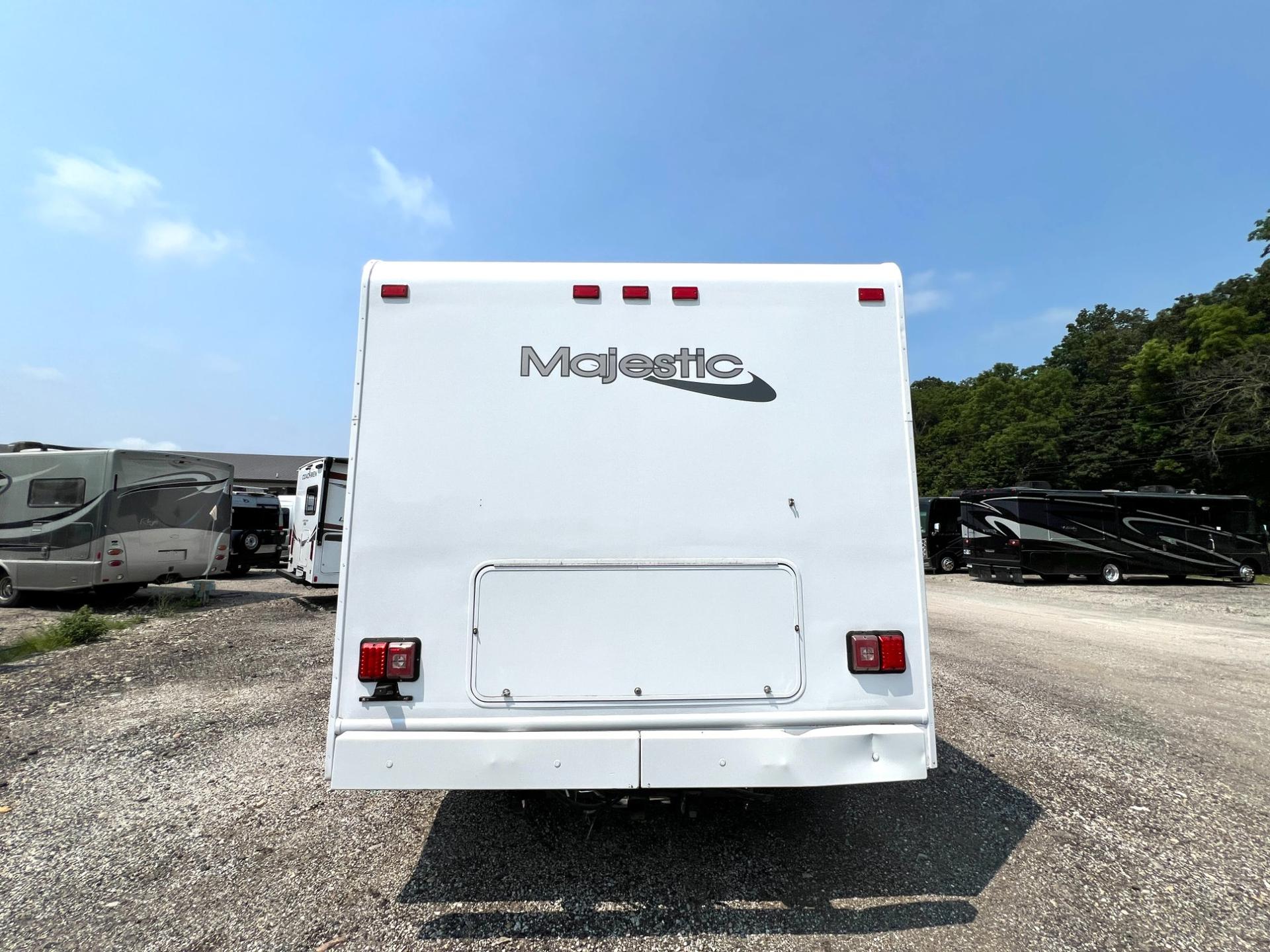 2019 Thor Motor Coach 2019 Thor Motor Coach Majestic - thumbnail 5