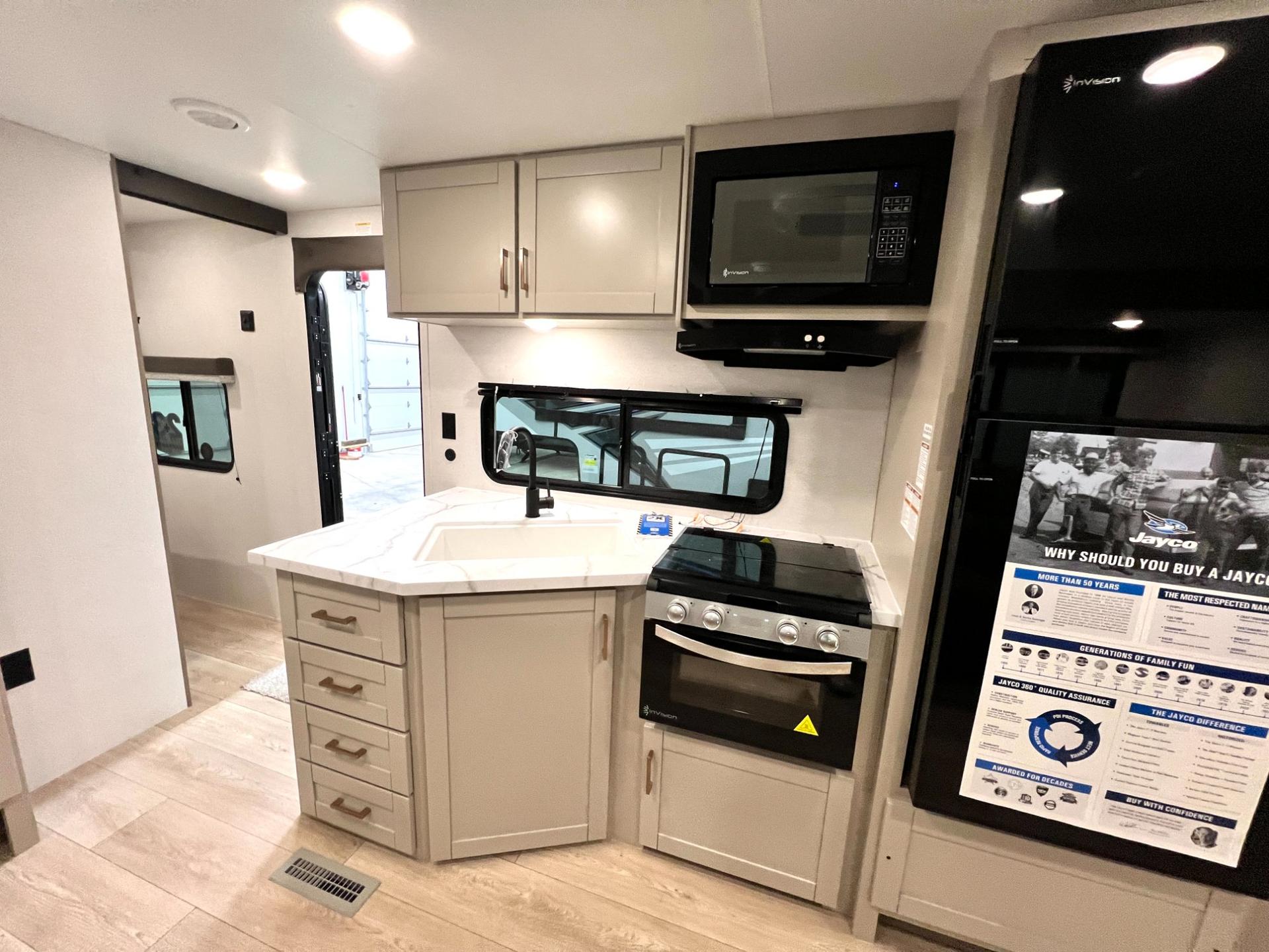 2027 Jayco 2027 Jayco Jay Flight - thumbnail 13