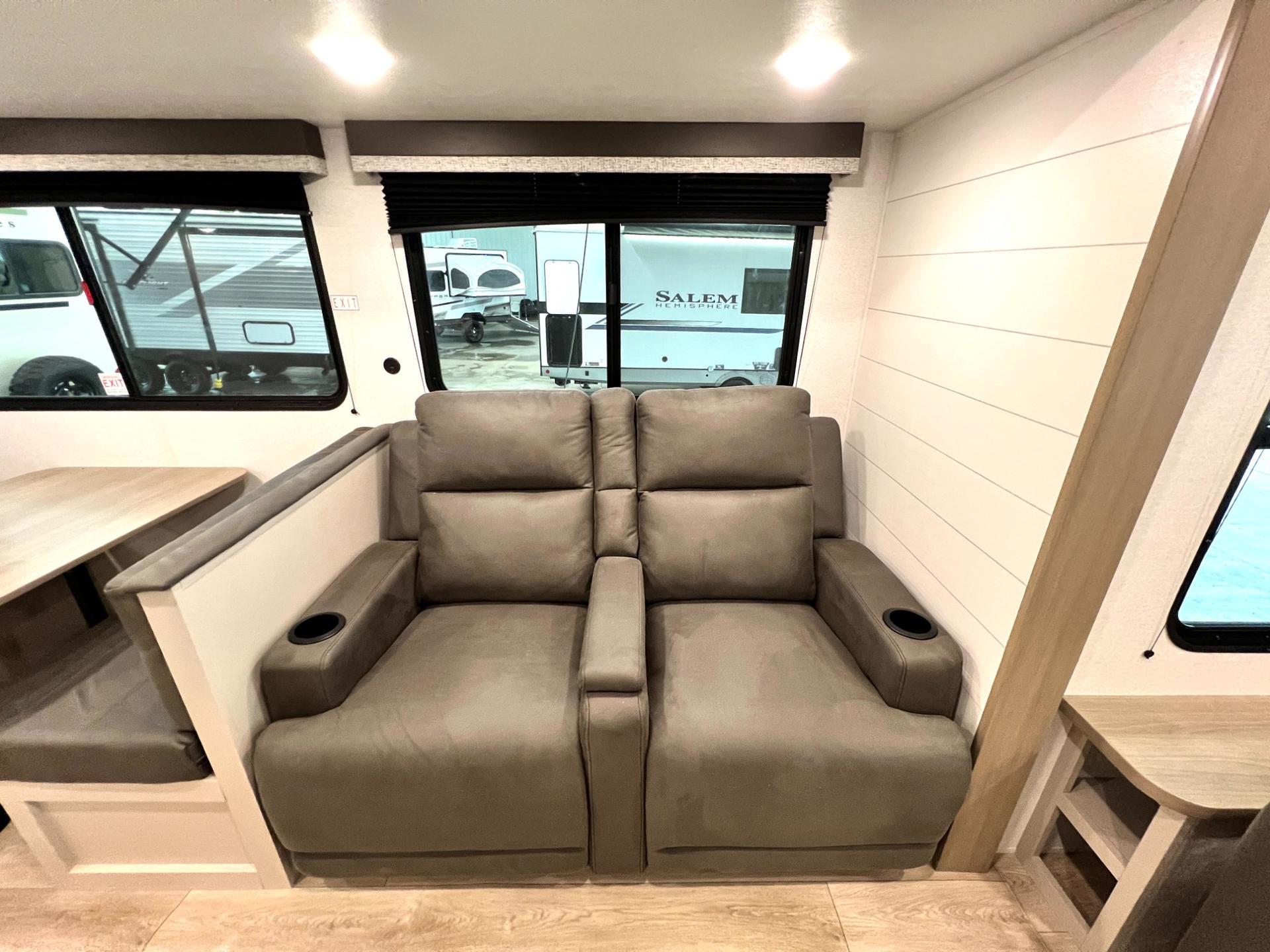 2027 Jayco 2027 Jayco Jay Flight - thumbnail 17