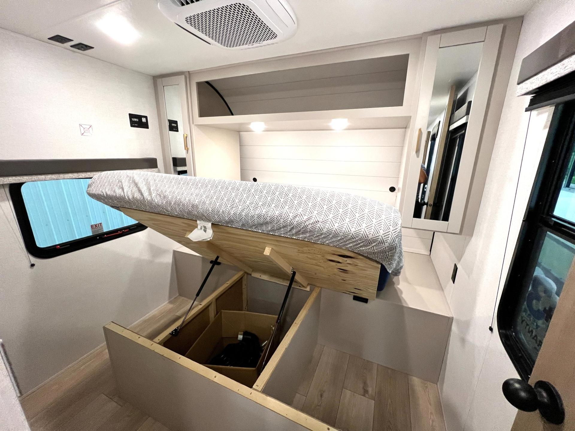 2027 Jayco 2027 Jayco Jay Flight - thumbnail 44
