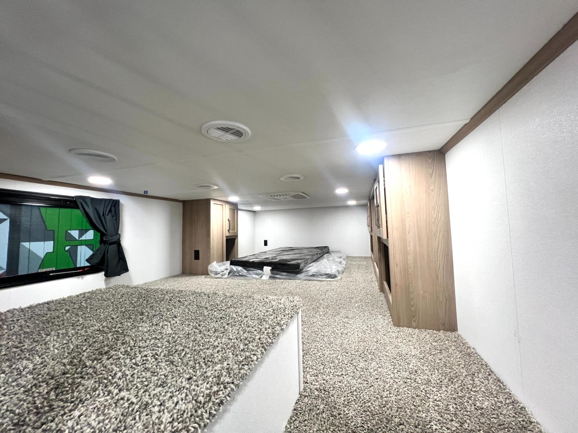 2027 Forest River 2027 Forest River SIERRA - thumbnail 45
