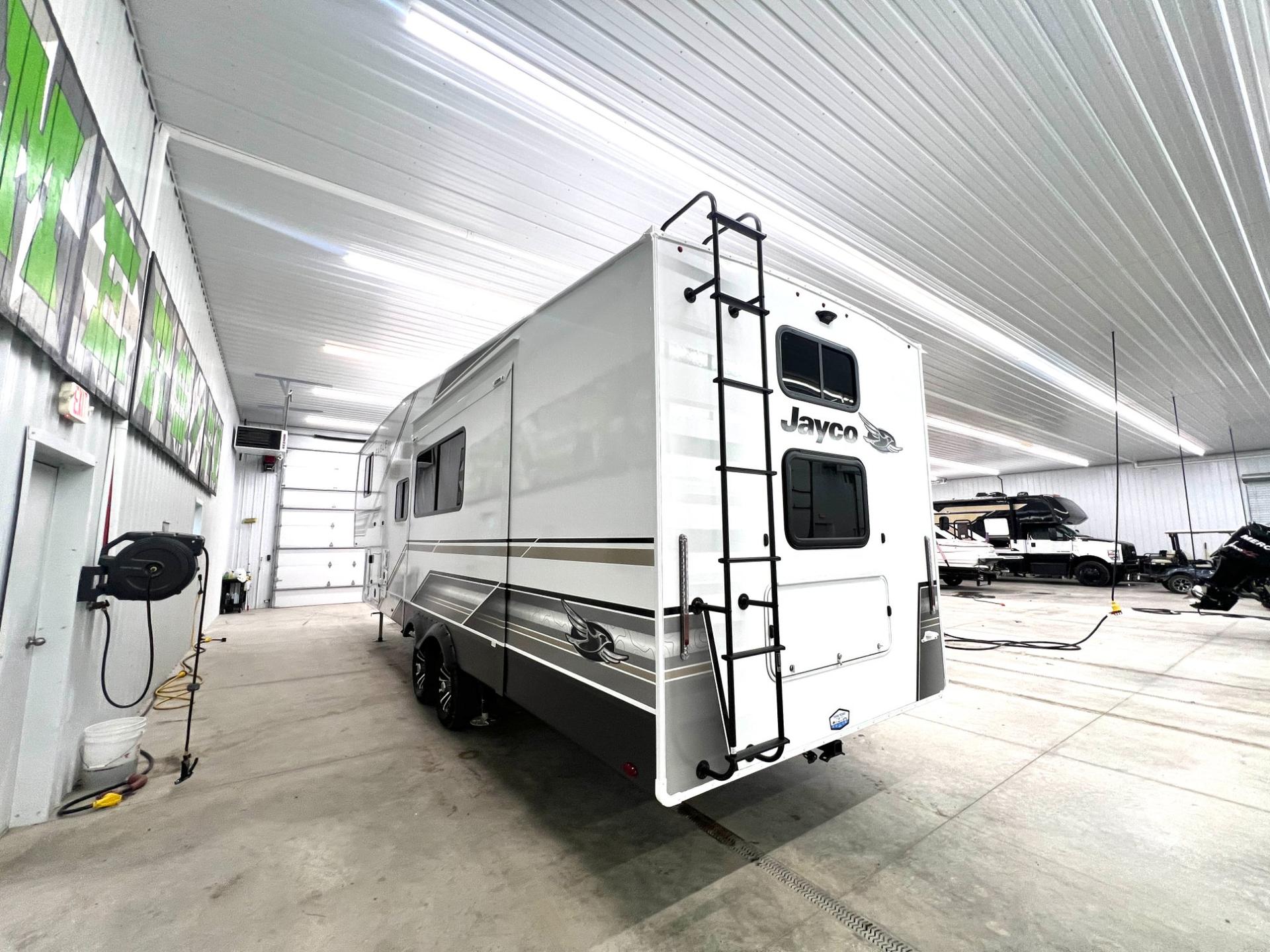 2027 Jayco 2027 Jayco Eagle - thumbnail 5