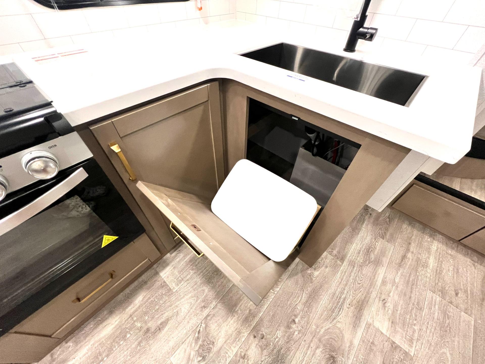 2027 Jayco 2027 Jayco Eagle - thumbnail 23