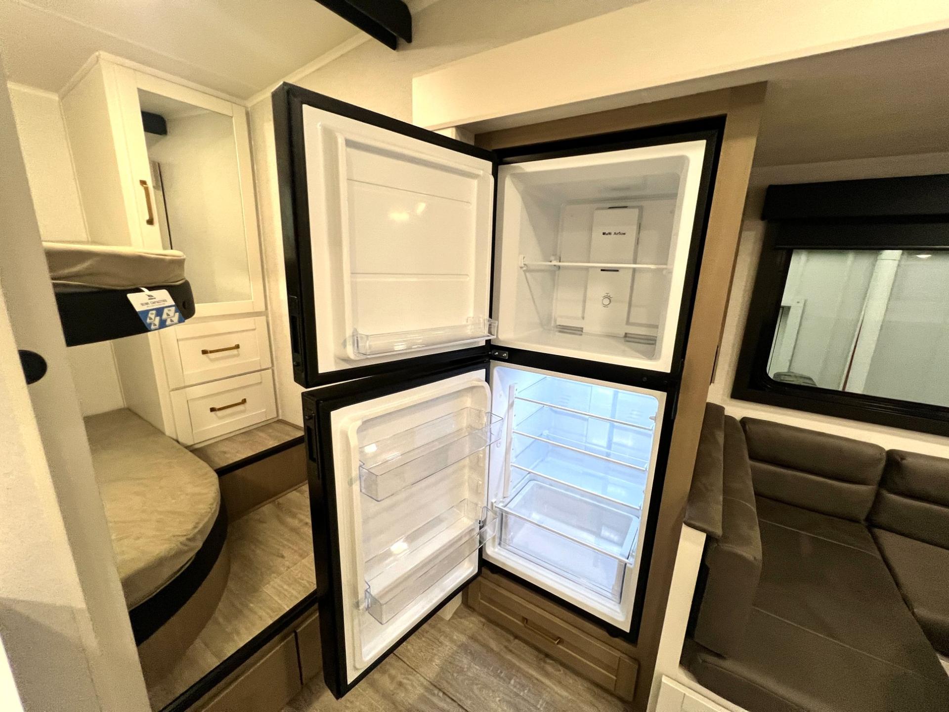 2027 Jayco 2027 Jayco Eagle - thumbnail 26
