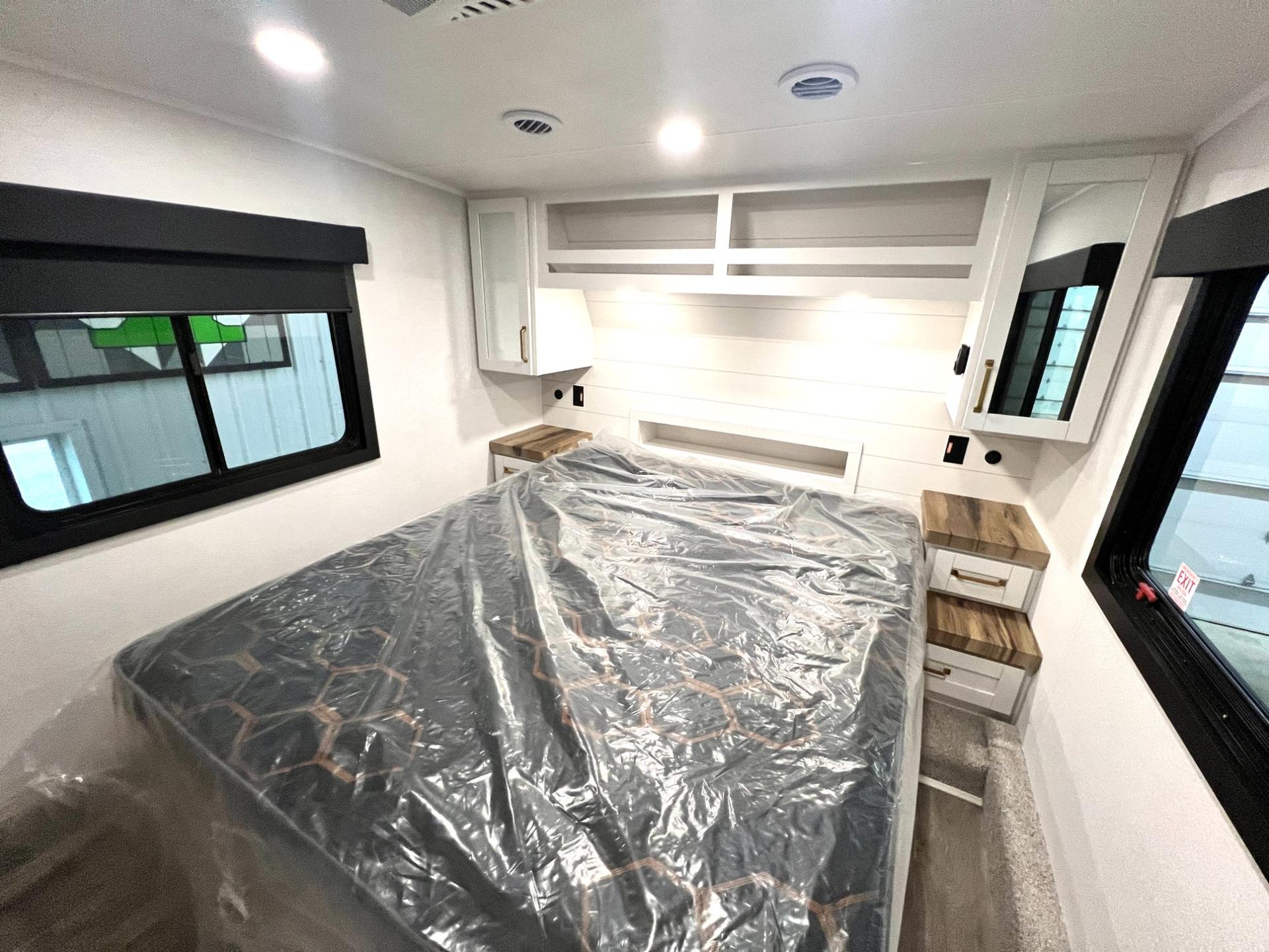 2027 Jayco 2027 Jayco Eagle - thumbnail 42