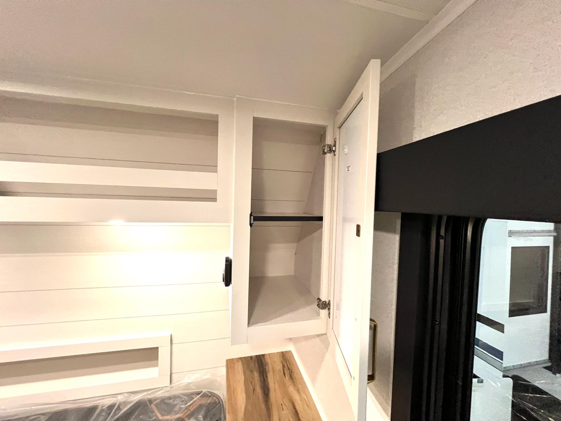 2027 Jayco 2027 Jayco Eagle - thumbnail 43