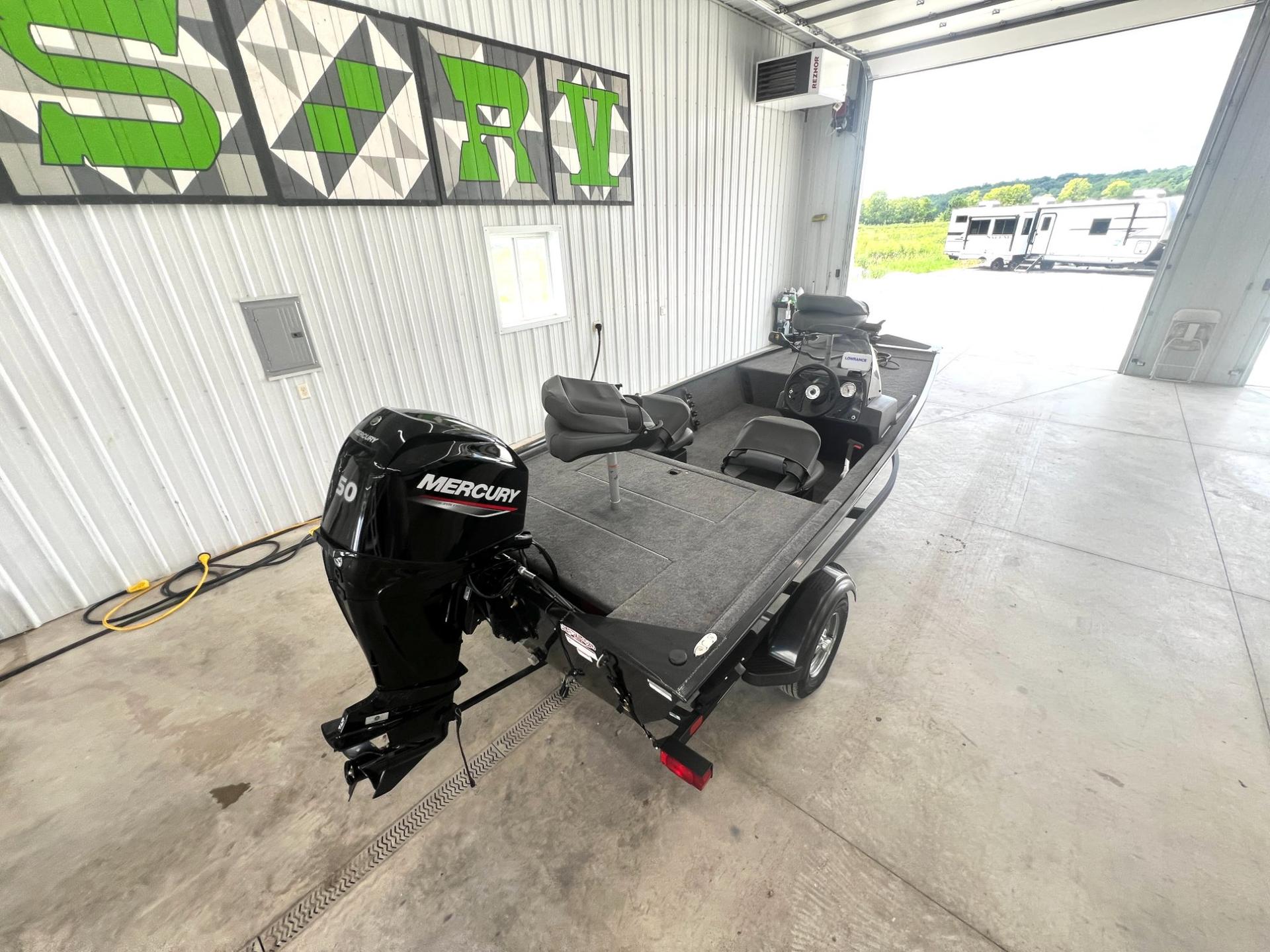 2022 Tracker 2022 Tracker BASS TRACKER - thumbnail 3