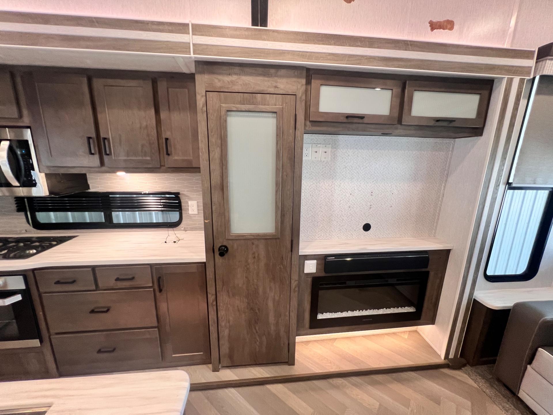 2022 Forest River 2022 Forest River Salem Villa - thumbnail 24