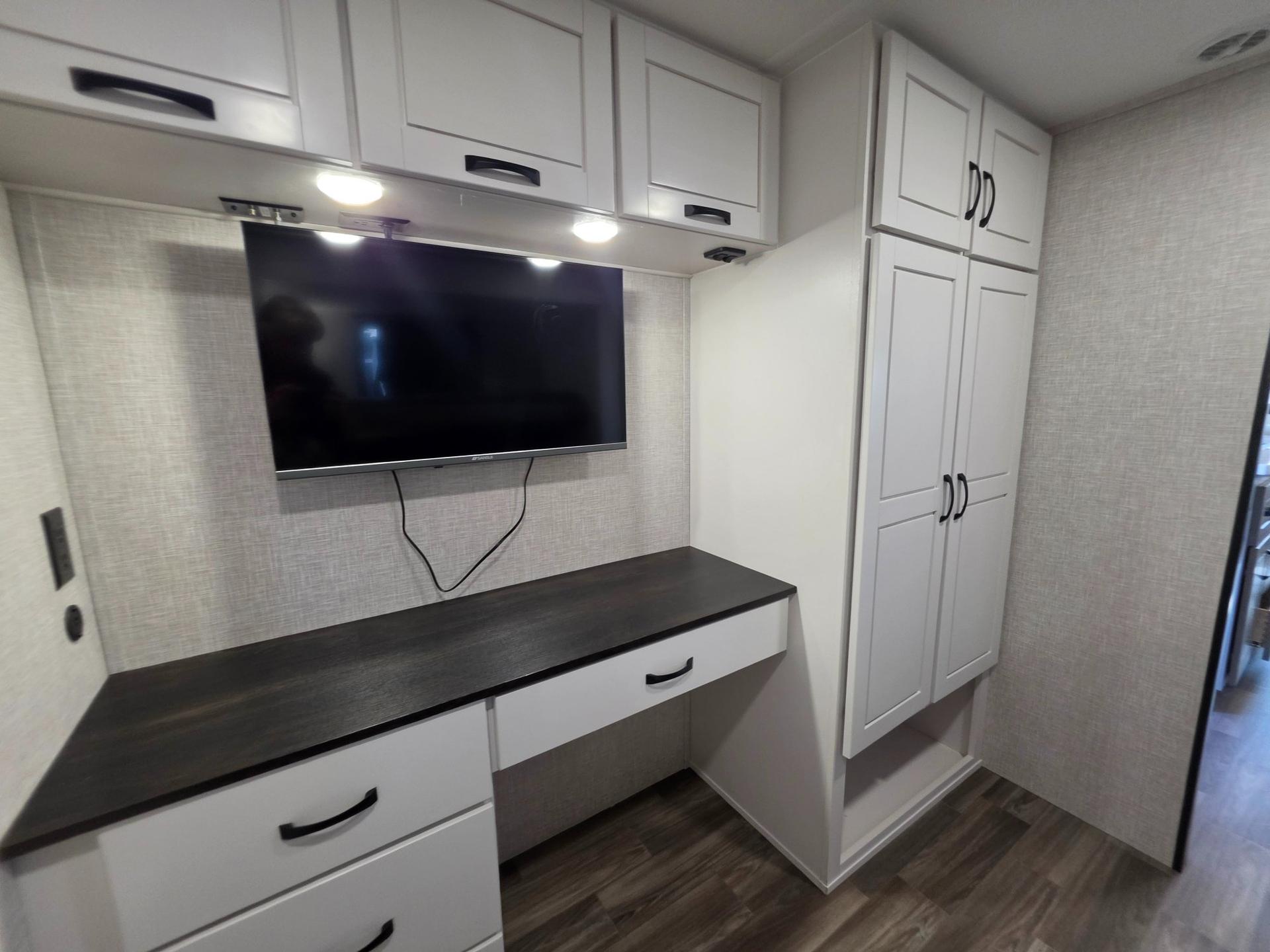 2025 Jayco 2025 Jayco North Point - thumbnail 35
