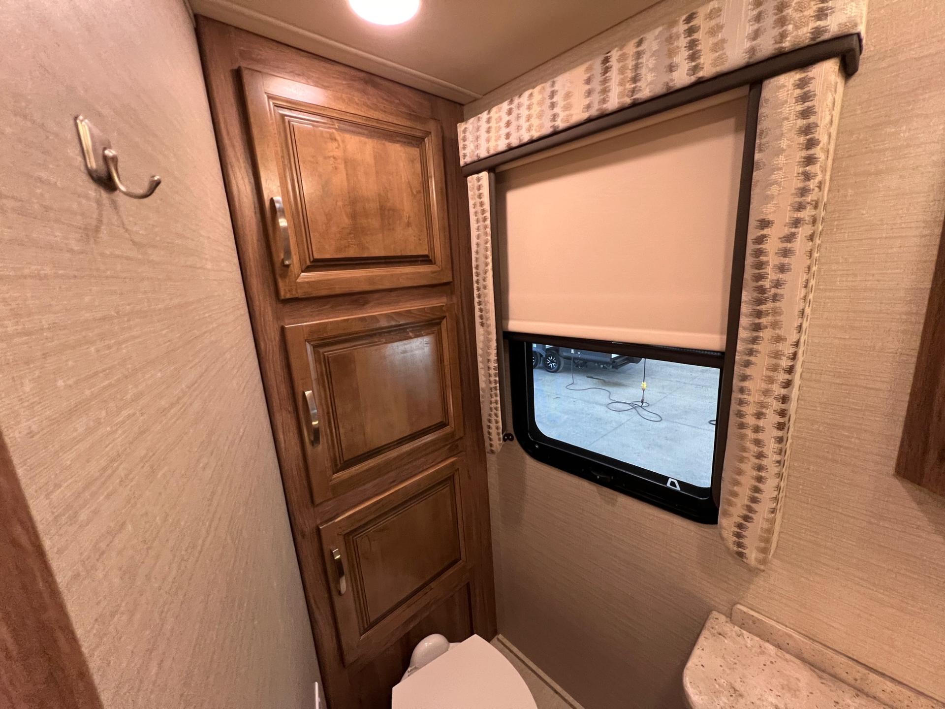 2020 Jayco 2020 Jayco PRECEPT - thumbnail 44