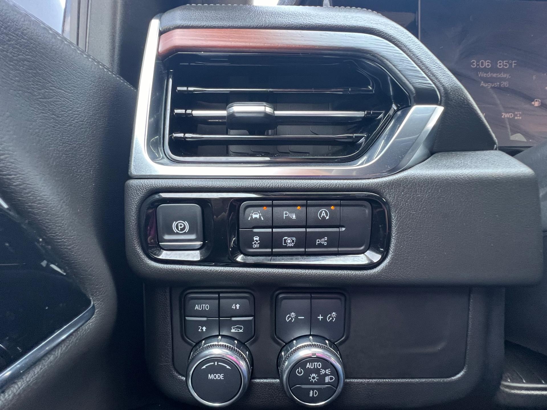 2025 GMC 2025 GMC Yukon - thumbnail 9