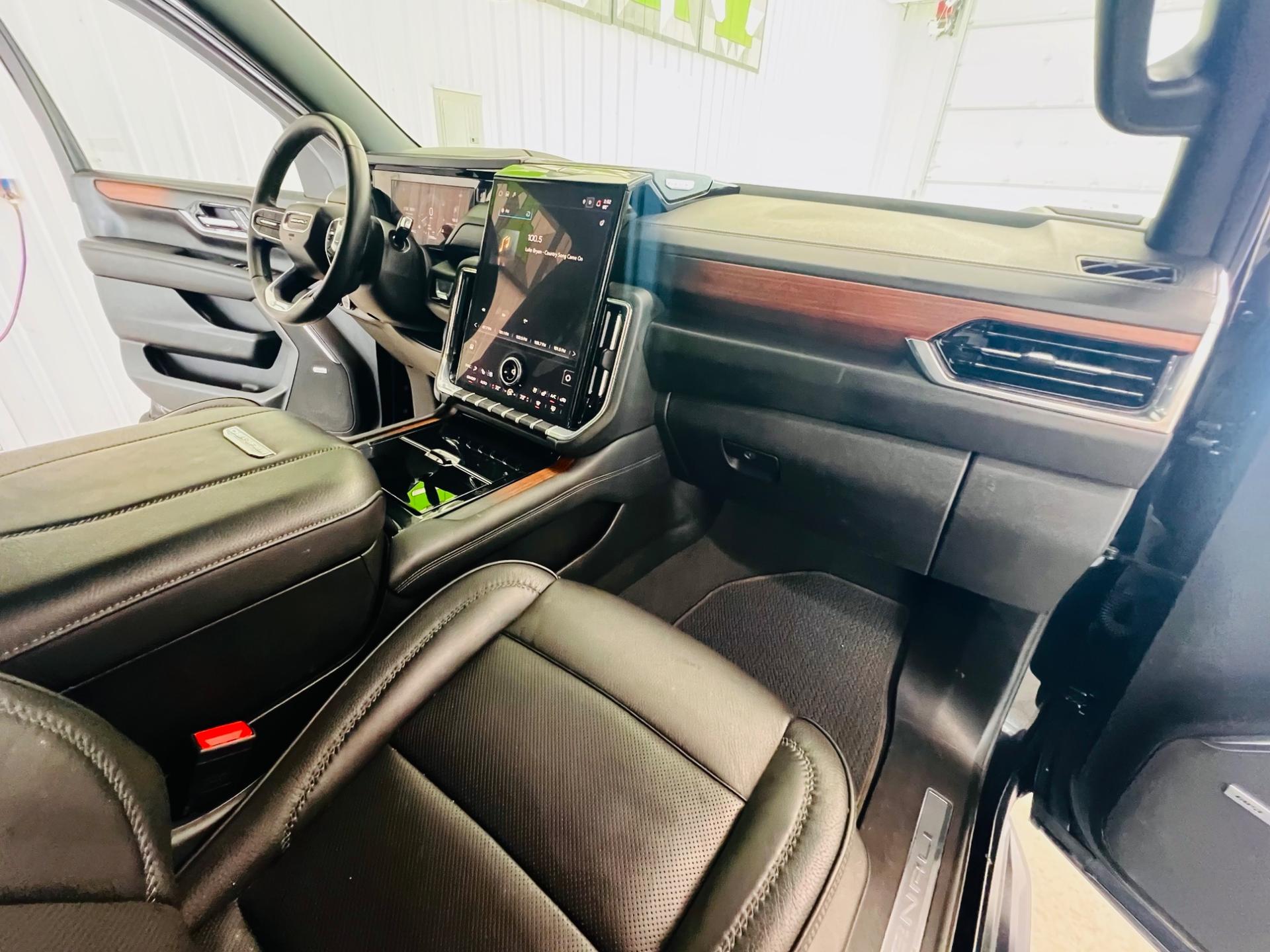2025 GMC 2025 GMC Yukon - thumbnail 17