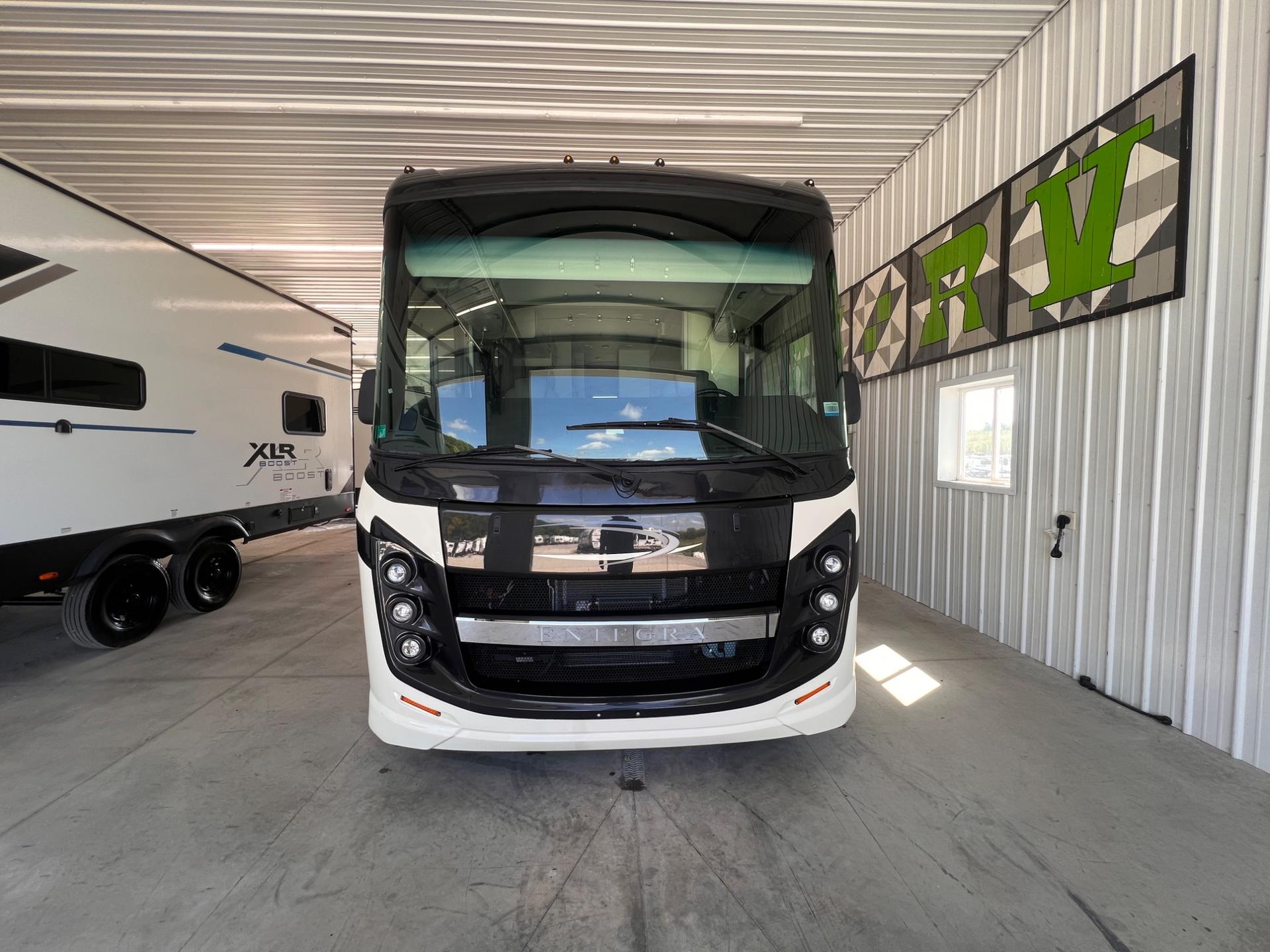 2022 Entegra Coach 2022 Entegra Coach Vision - thumbnail 5
