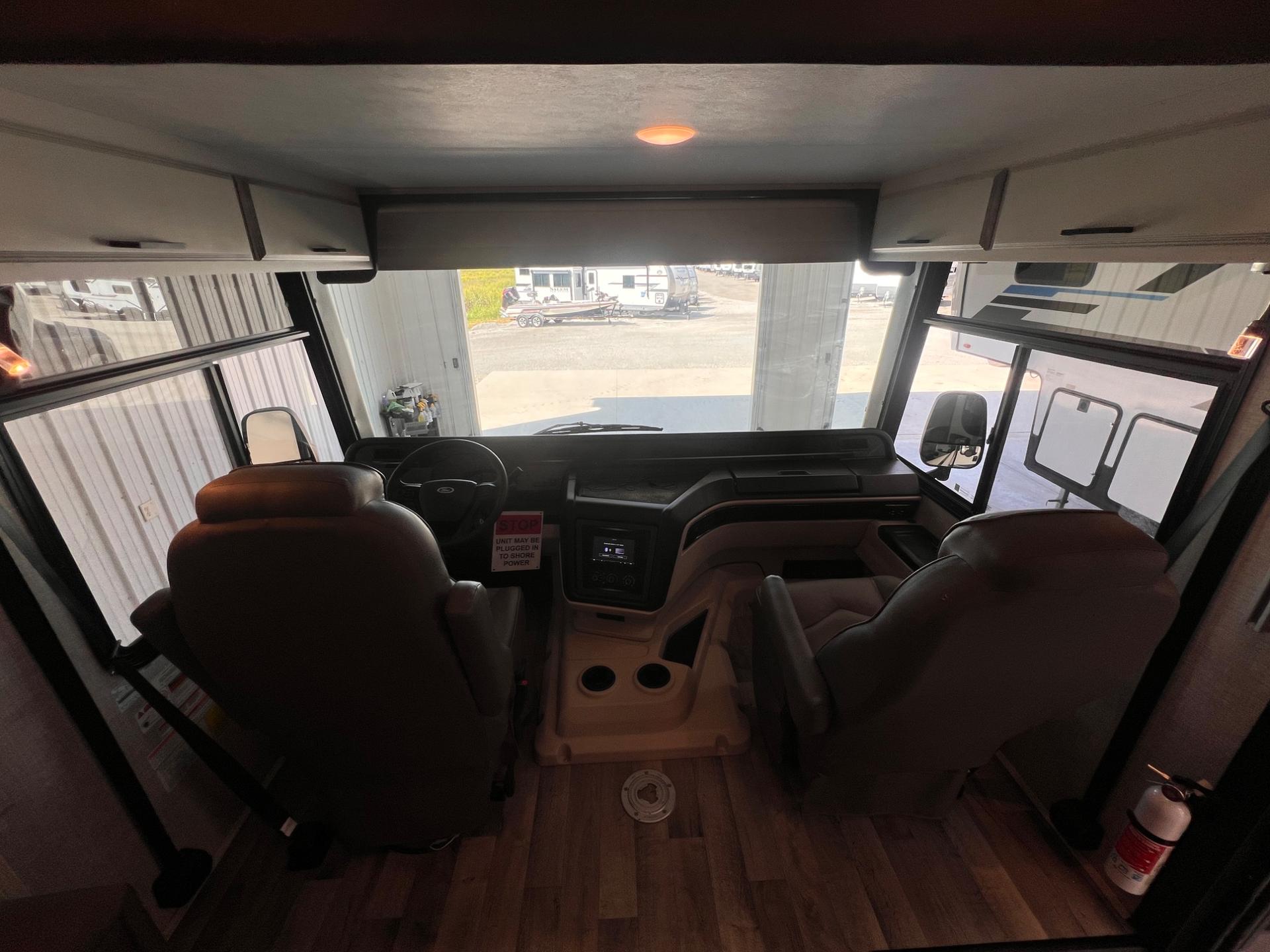 2022 Entegra Coach 2022 Entegra Coach Vision - thumbnail 28
